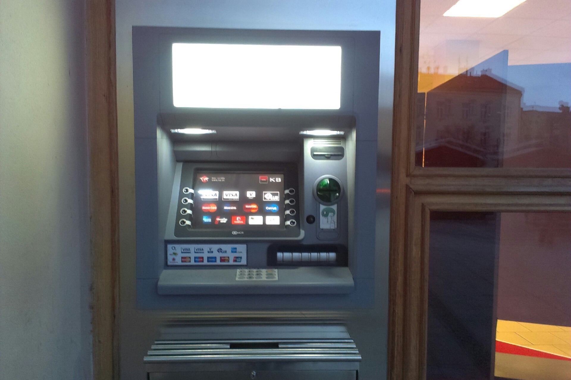 Bankomat Komerční banky