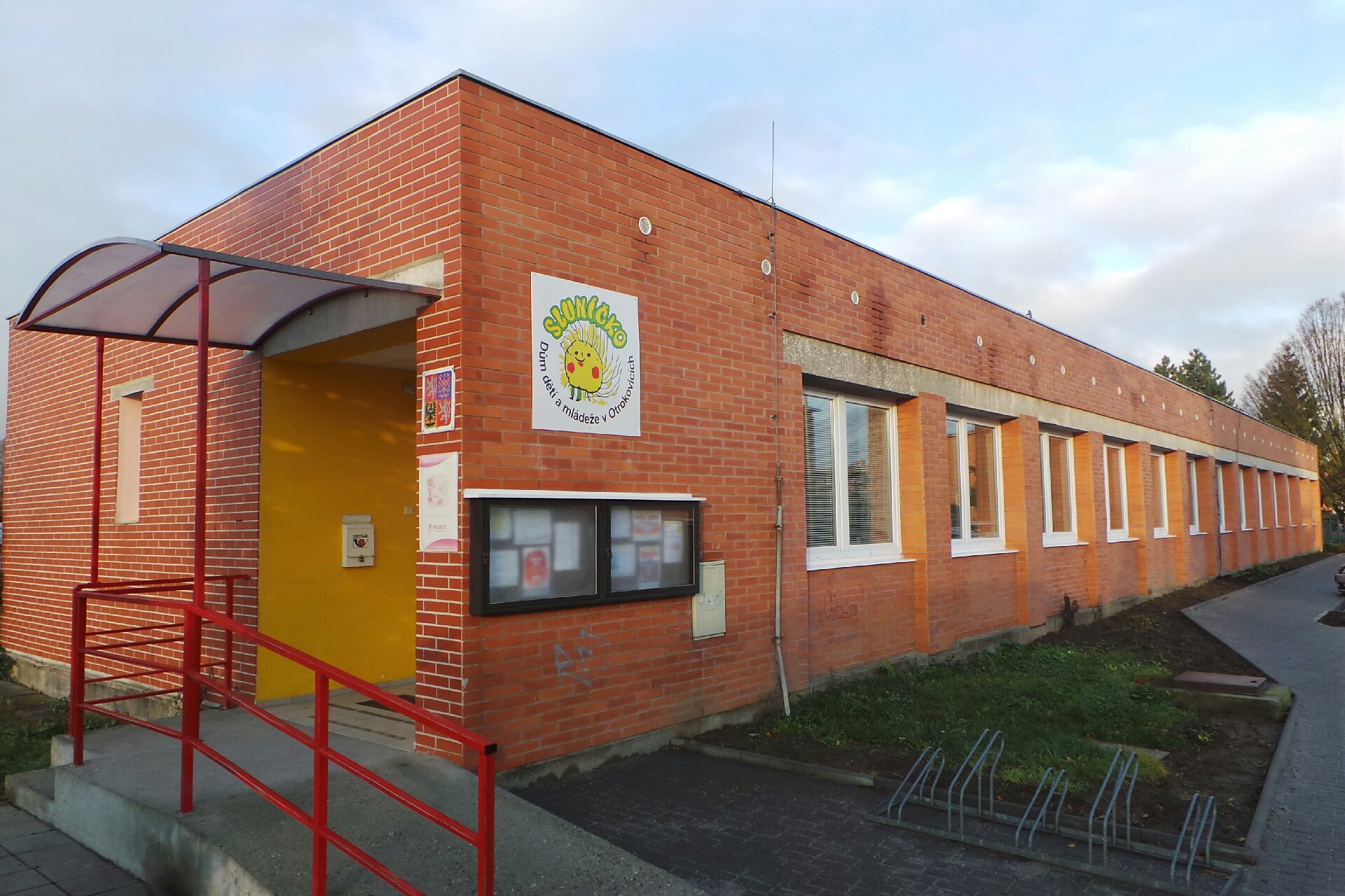 Dům dětí a mládeže Sluníčko Otrokovice, Tř. Spojenců