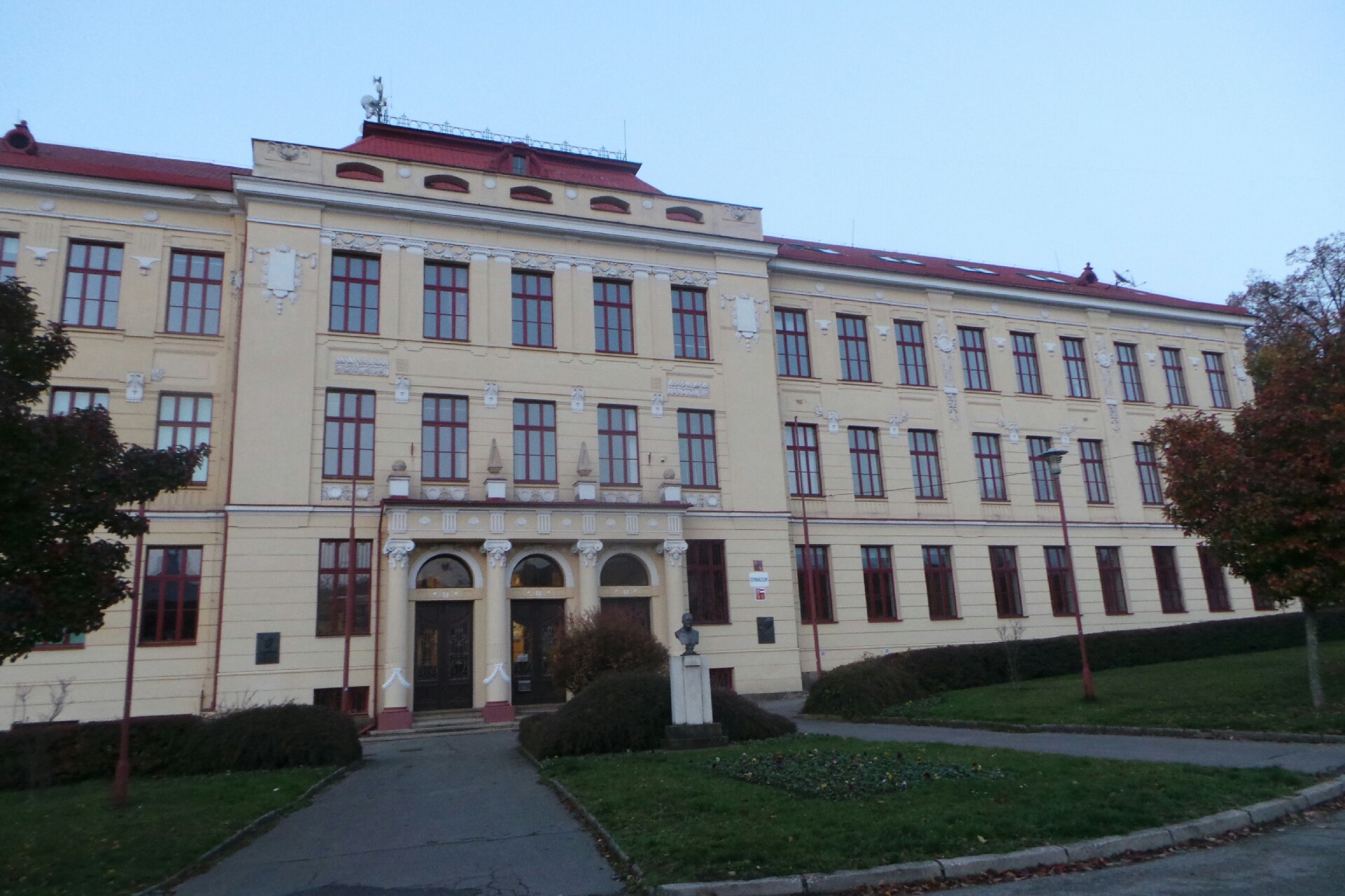 Gymnázium Boskovice - Školní jídelna