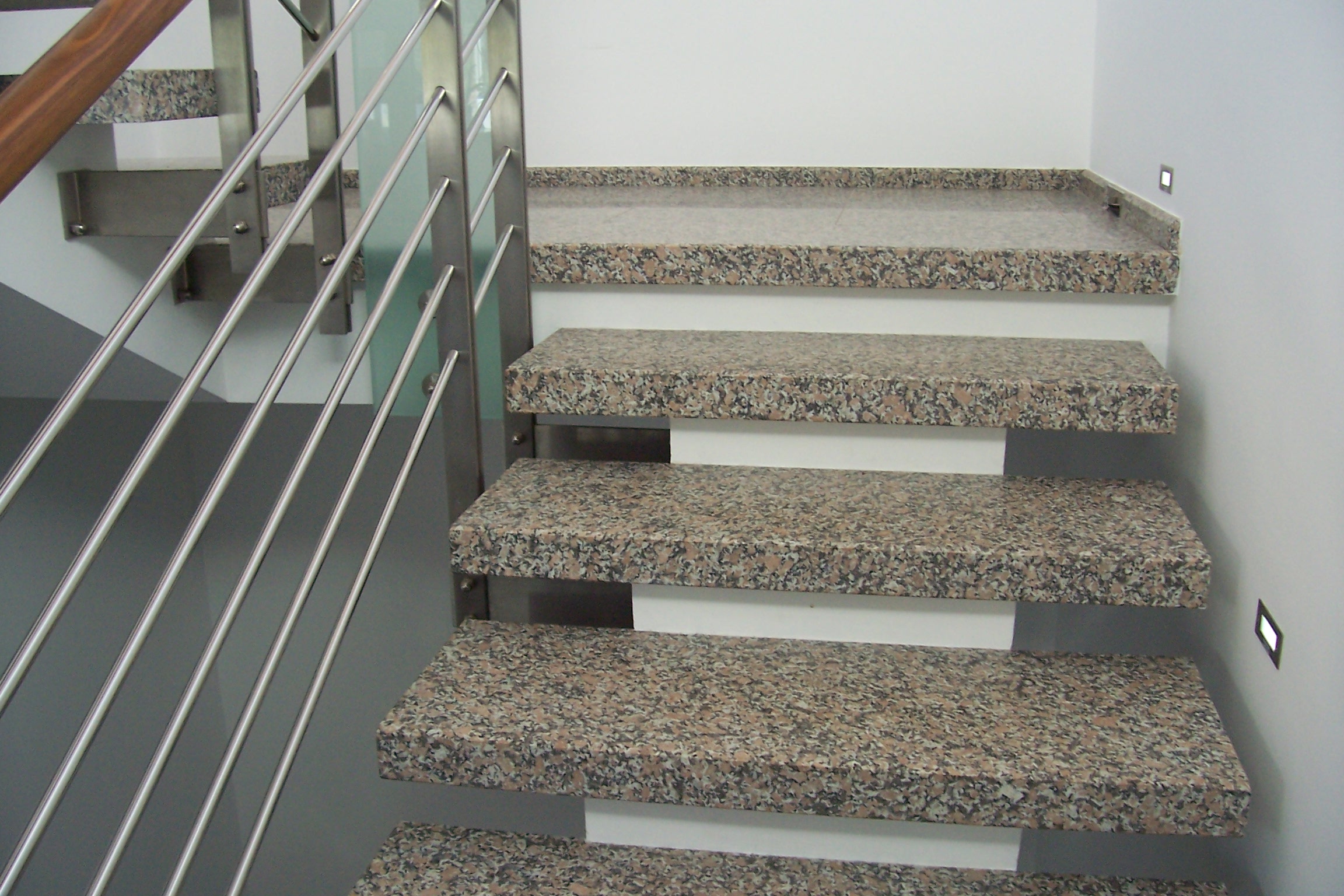 KAMENICTVÍ LITRADE foto 5