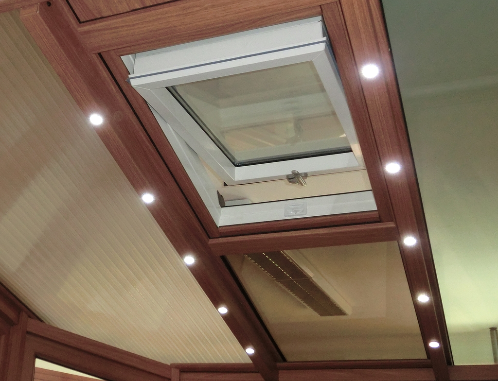 GEUS OKNA + DVEŘE foto 3