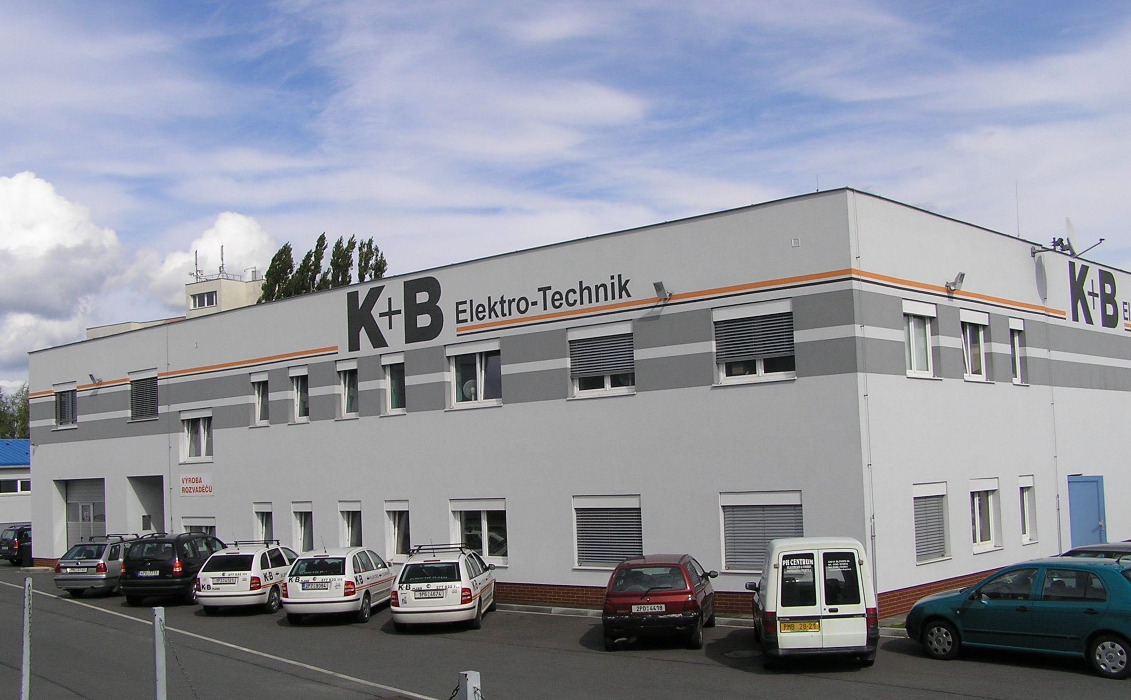 Výroba rozvaděčů - K+B Elektro-Technik foto 2