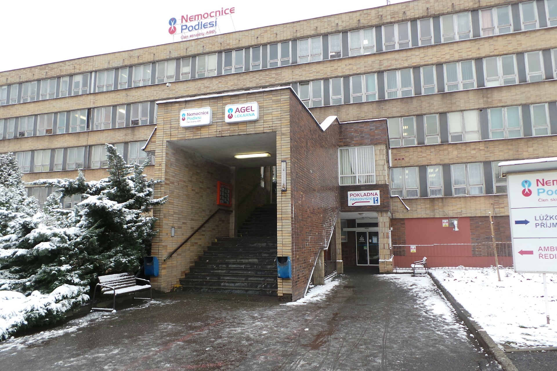 Oddělení klinické biochemie - Nemocnice Podlesí