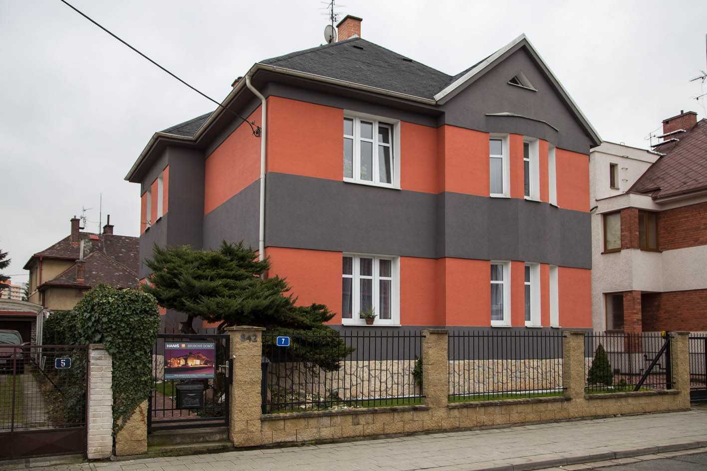 Haniš srubové domy, s.r.o.