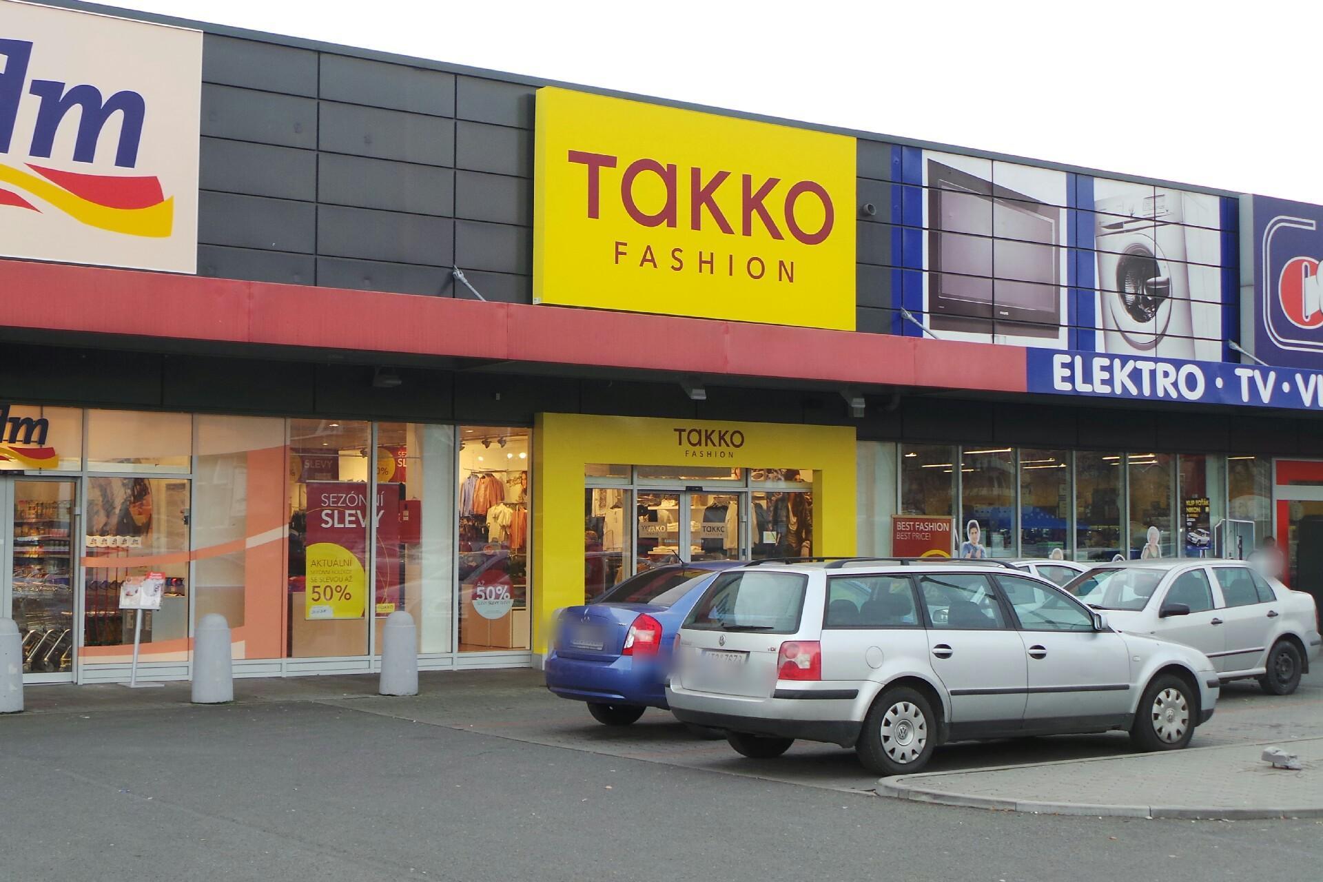 TAKKO FASHION