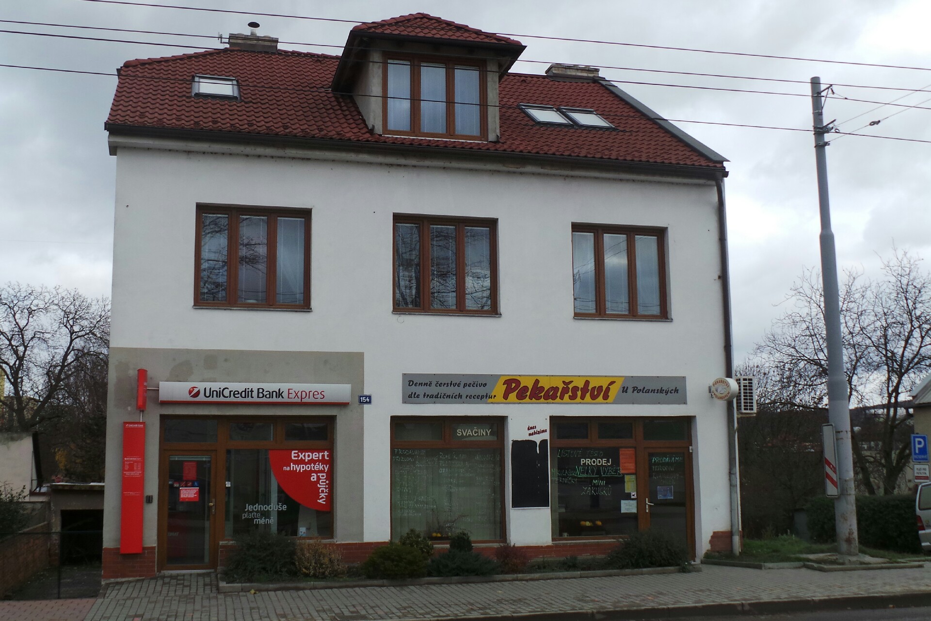 Bankomat UniCredit Bank Czech Republic foto 2