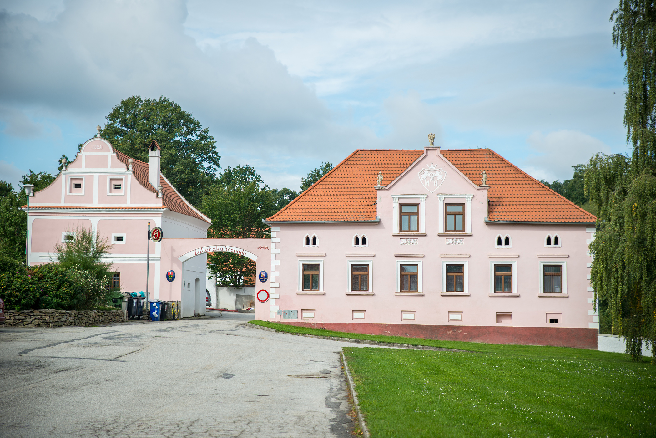 Záboří - obecní úřad foto 2