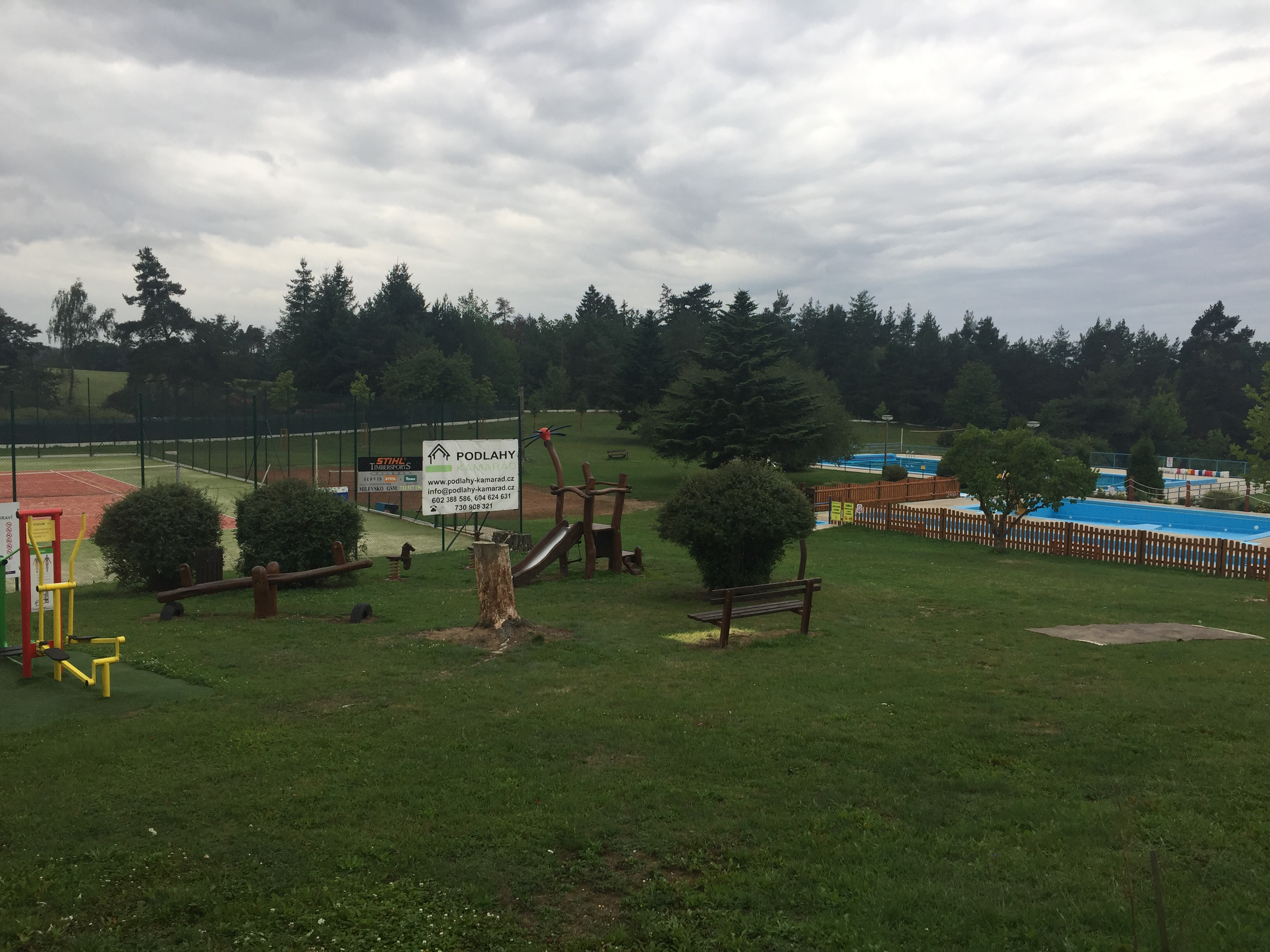 Sportovní areál a koupaliště