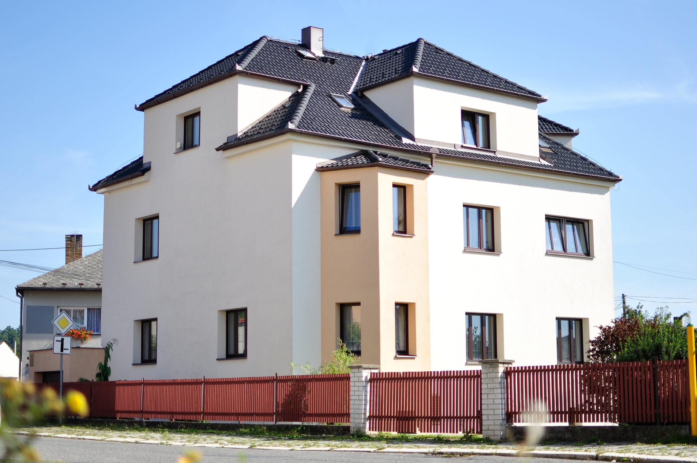 JUDr. Jiří Šmrha, advokát