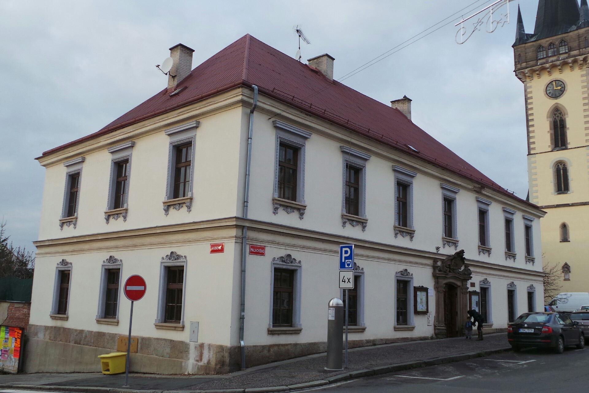 Farní charita Dvůr Králové nad Labem - Nízkoprahové zařízení Střelka