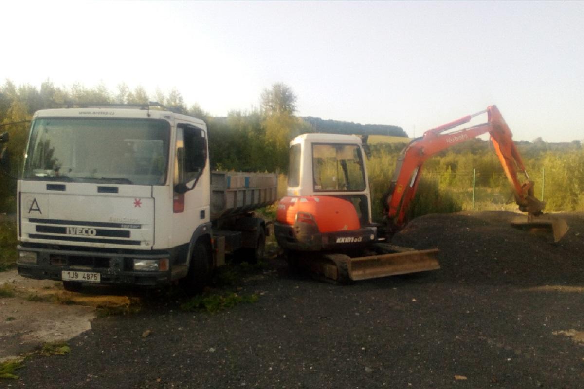 Zemní práce Vichr Car foto 1