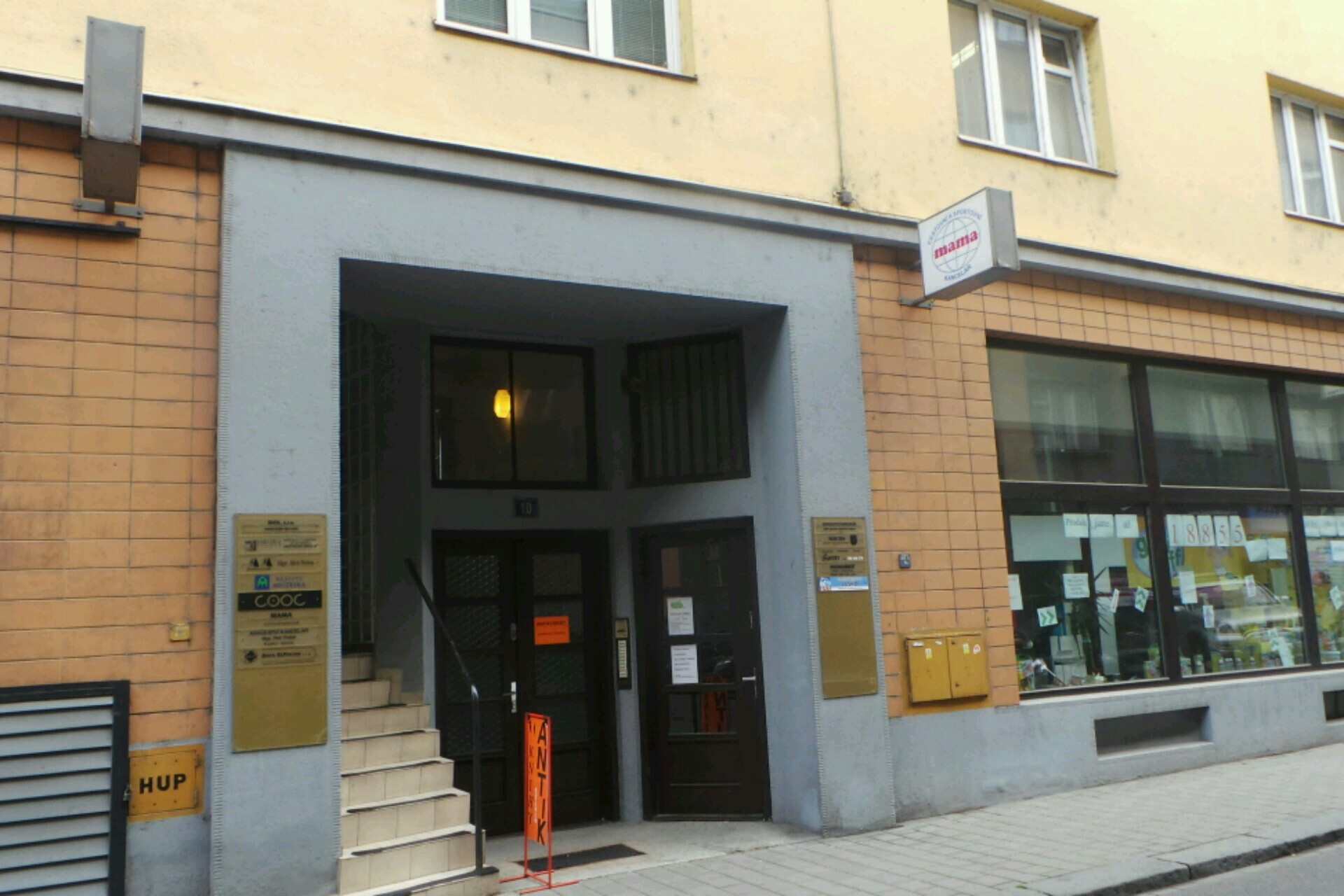 Pešat Petr, Mgr., advokát