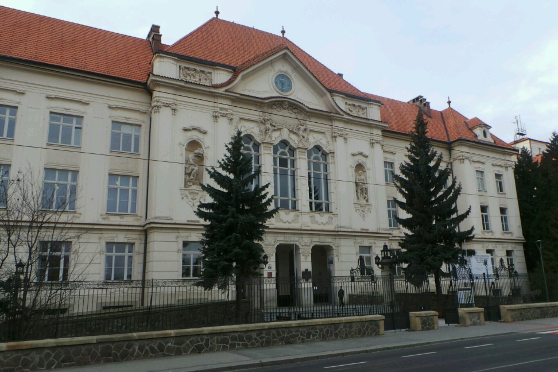 Vysoké učení technické v Brně - Ústav technologie, mechanizace a řízení staveb Fakulty stavební
