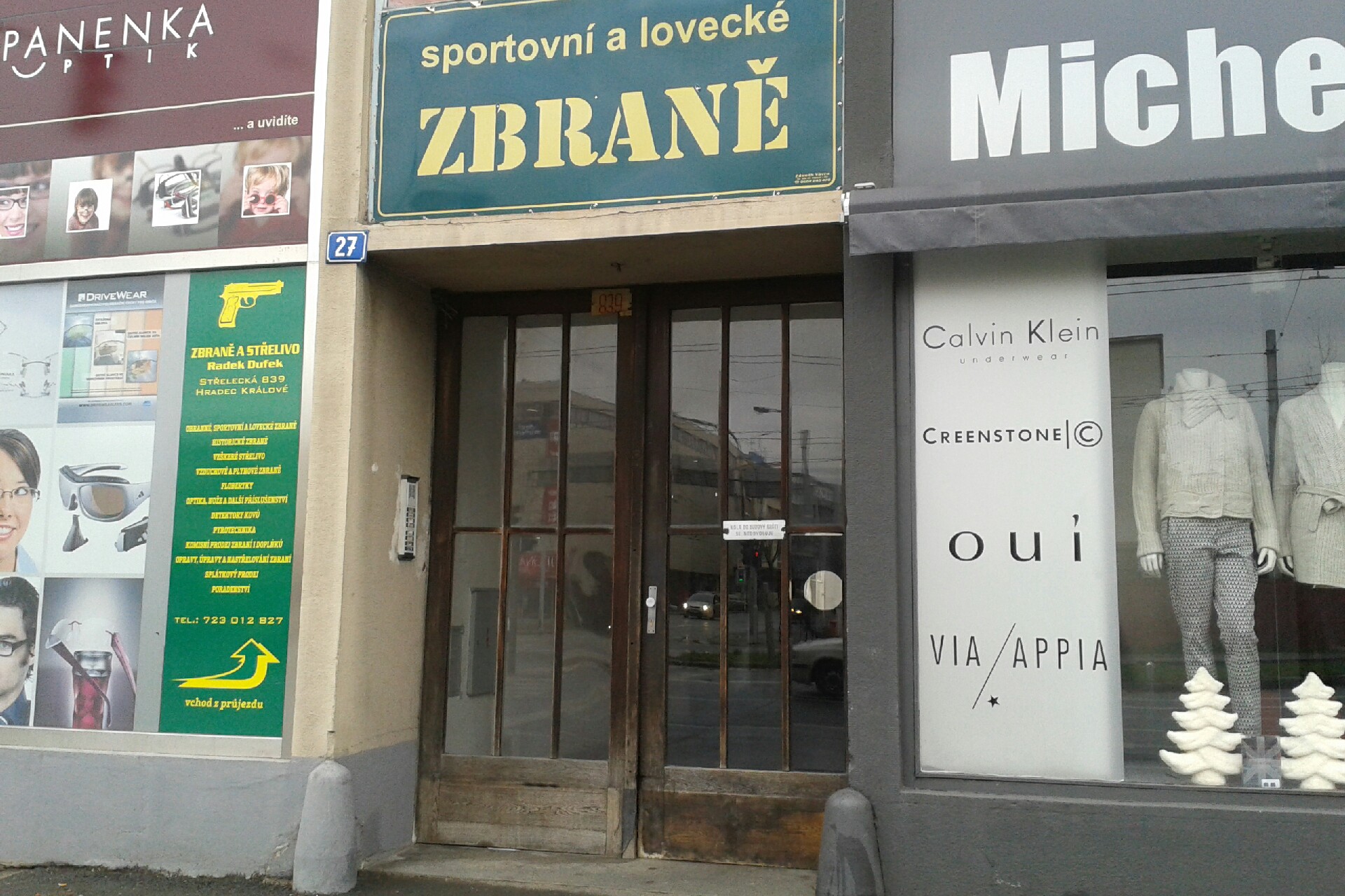 Radek Dufek - Zbraně a střelivo