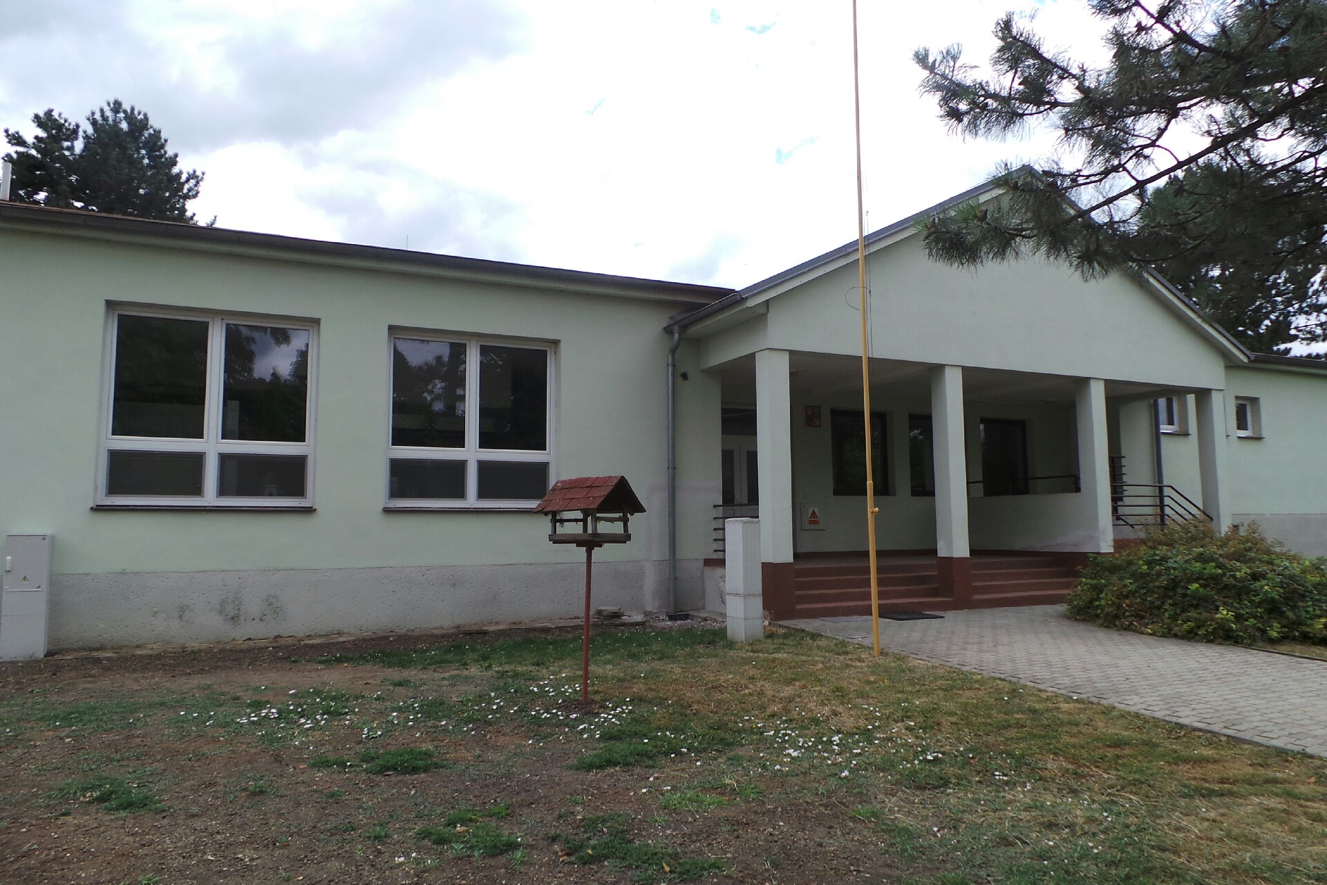 Základní škola Tvarožná Lhota