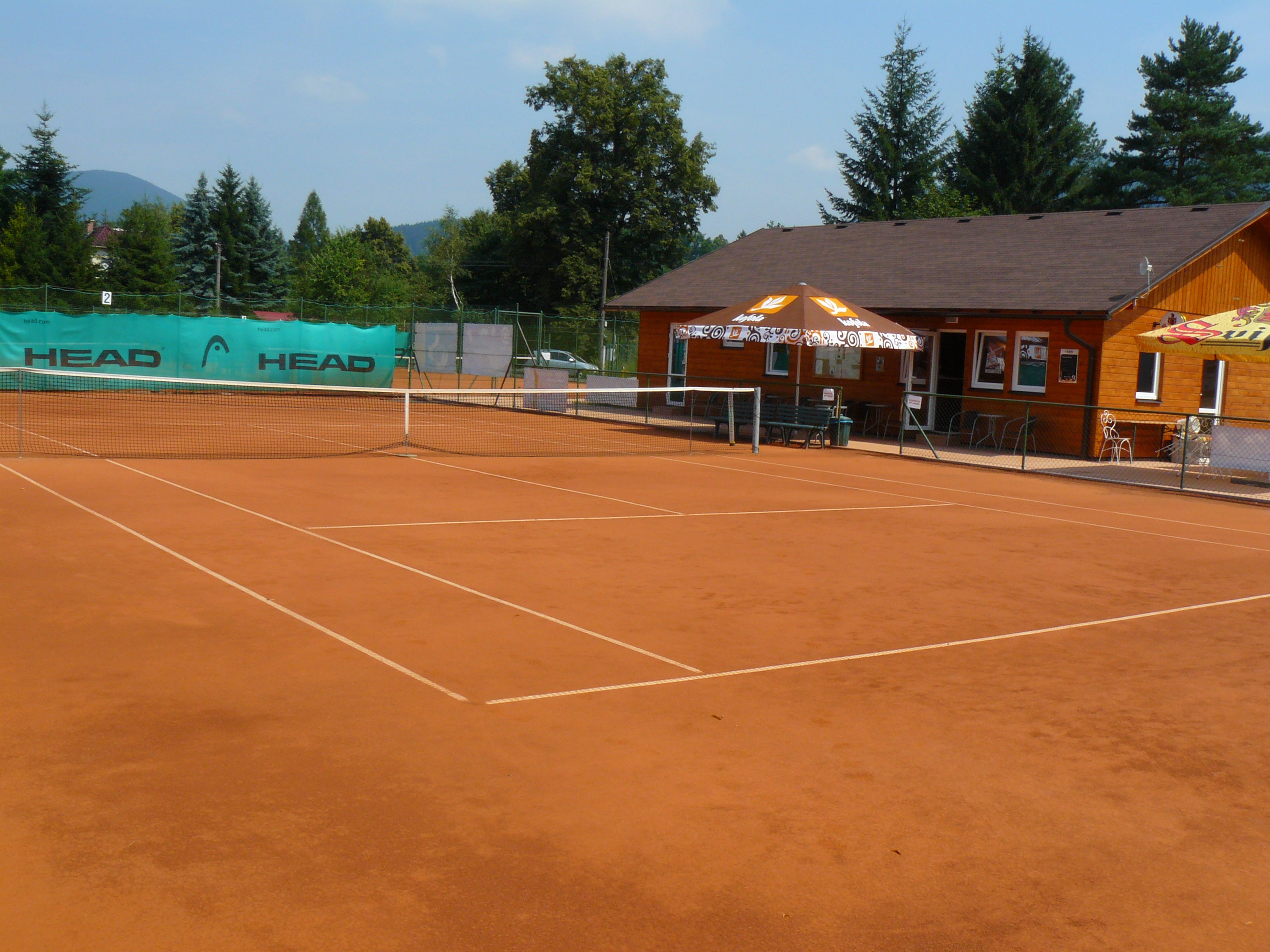Tenisové kurty U Mrlíků