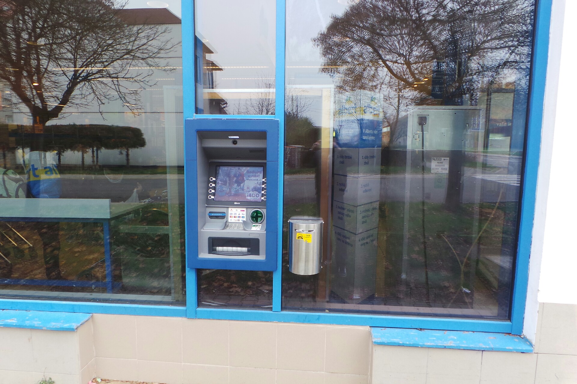 Bankomat České spořitelny