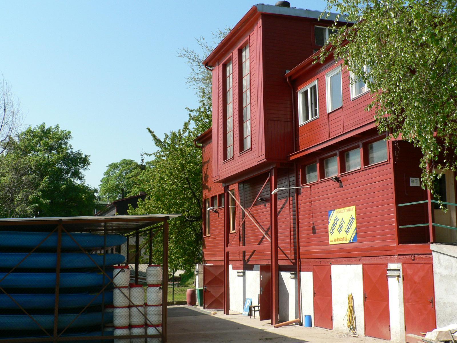 Půjčovna lodí a raftů - Vodácký ráj