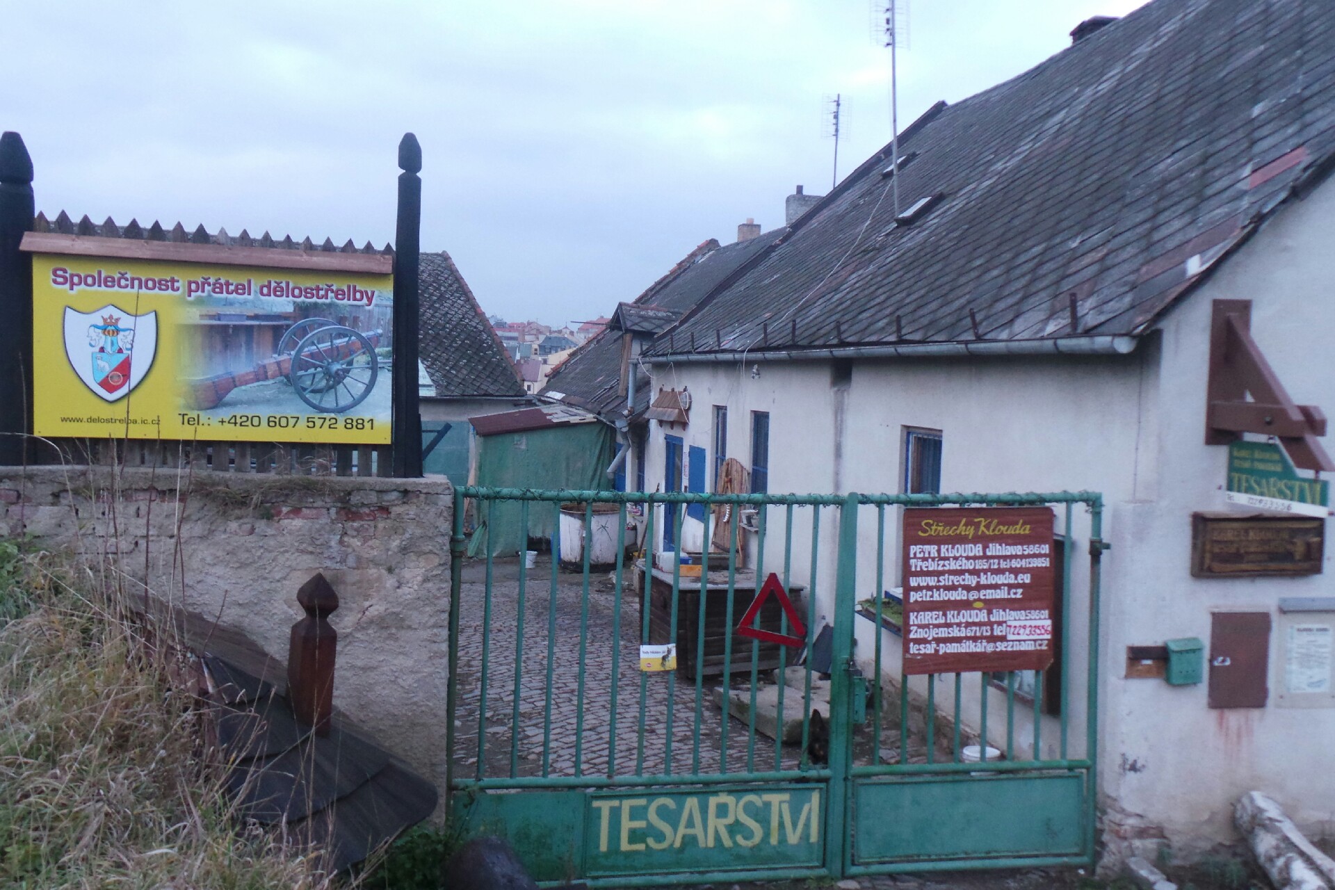 Vlasta Kotrbová - prodej zbraní a střeliva