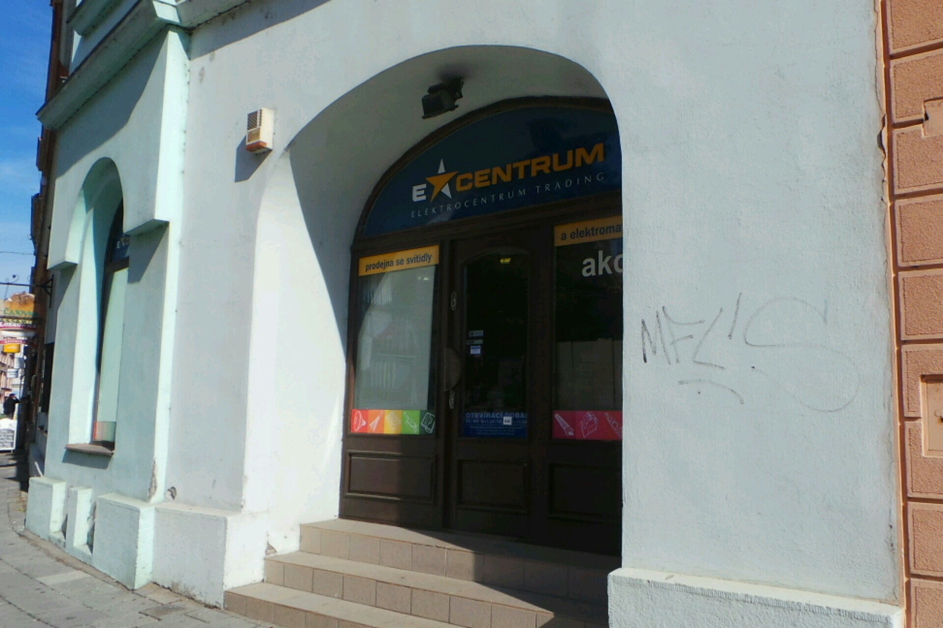 ELEKTROCENTRUM TRADING, spol. s r.o.