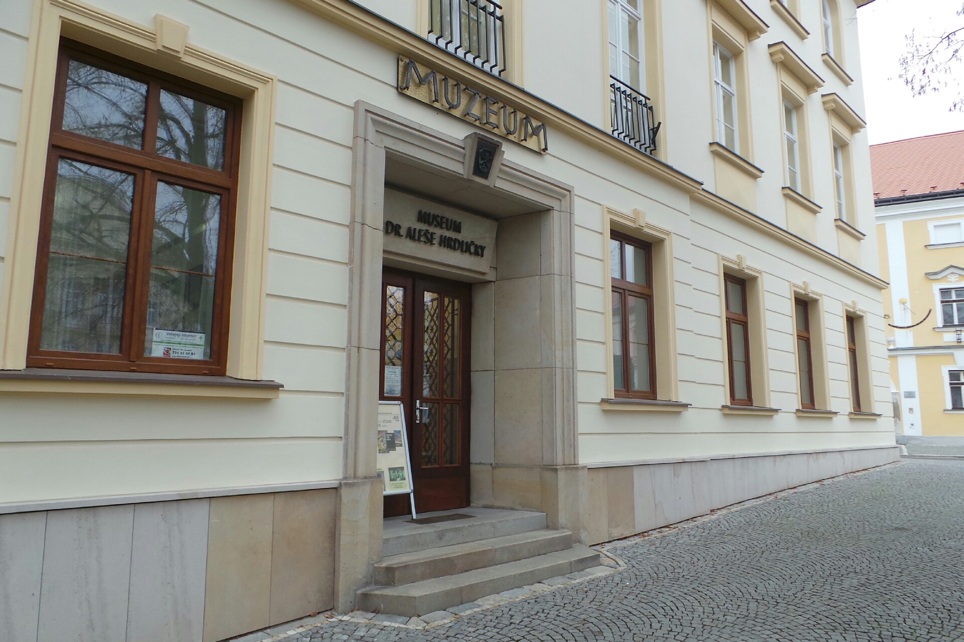 Muzeum dr. Aleše Hrdličky foto 2