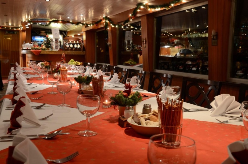 Vltava River Cruises - BOAT NATAL foto 4