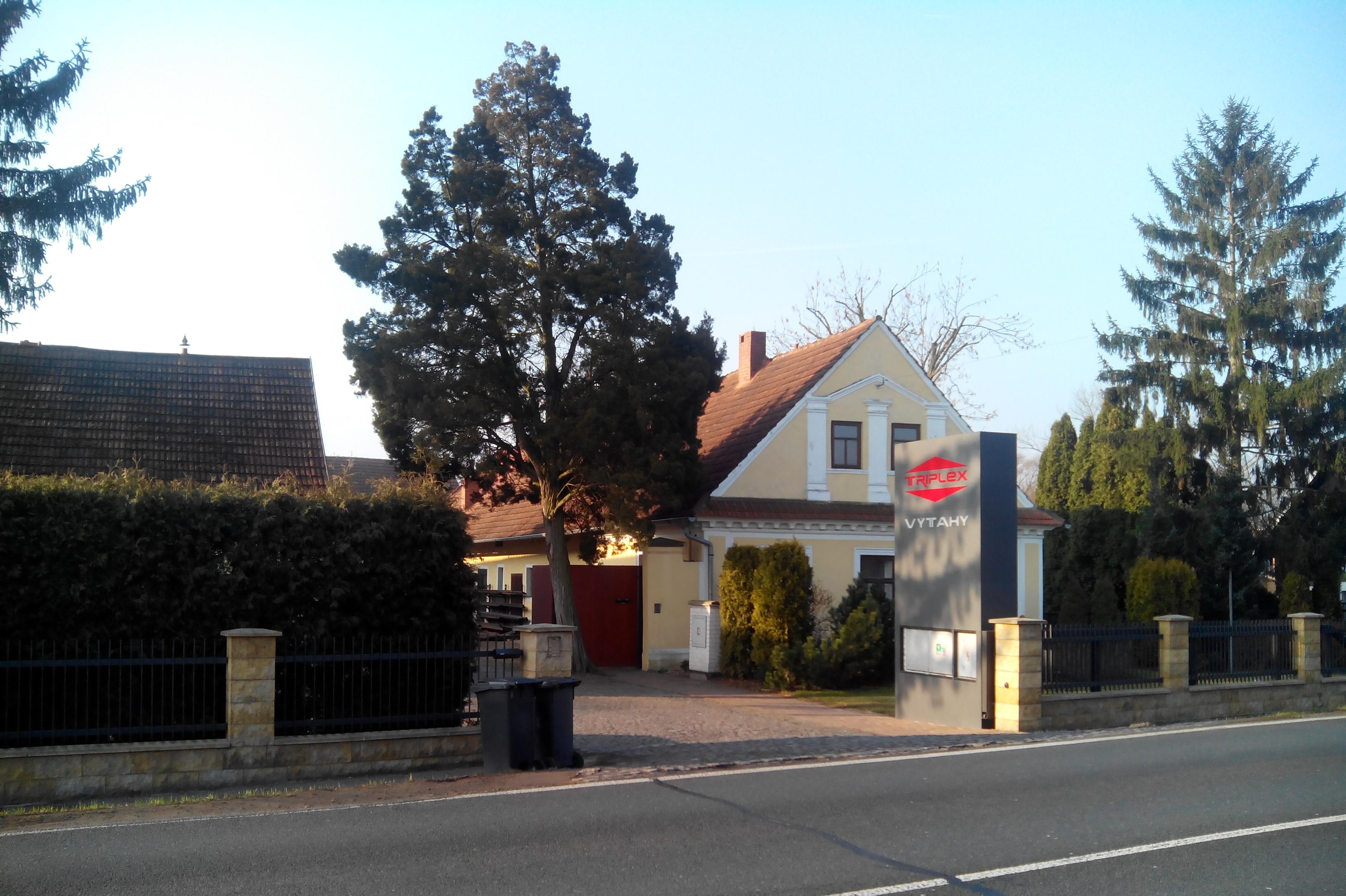 TRIPLEX CZ s.r.o.