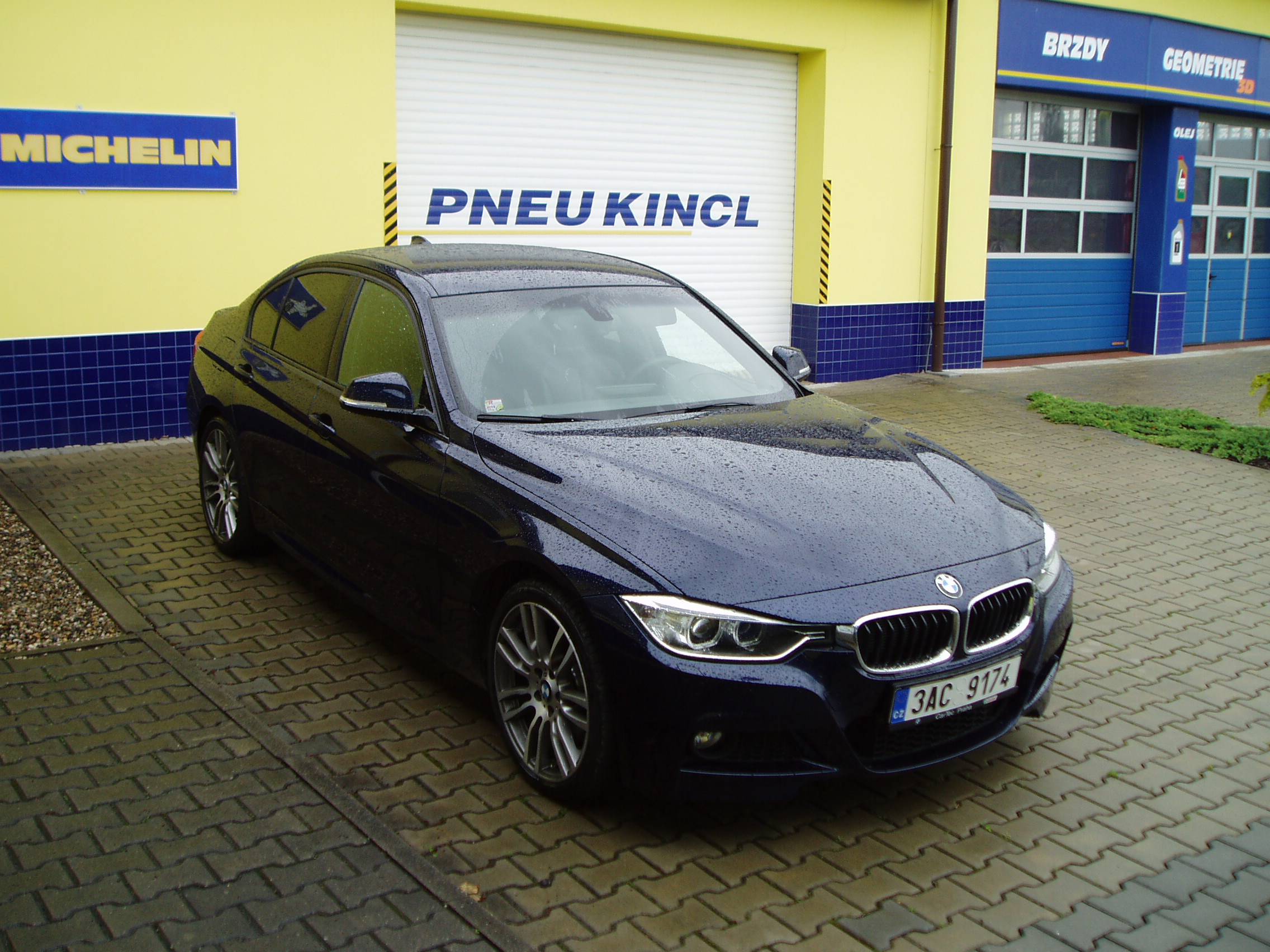 Radek Kincl - AUTO & PNEUSERVIS foto 4