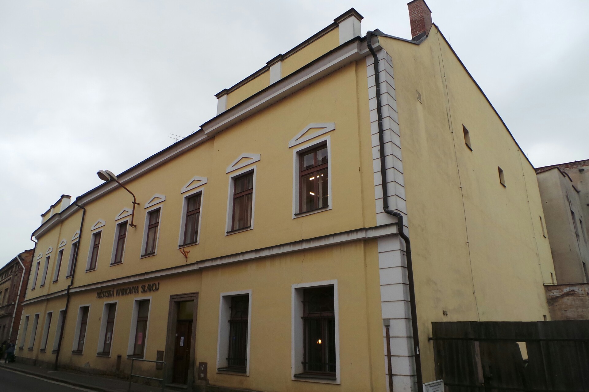 Městská knihovna Slavoj ve Dvoře Králové nad Labem