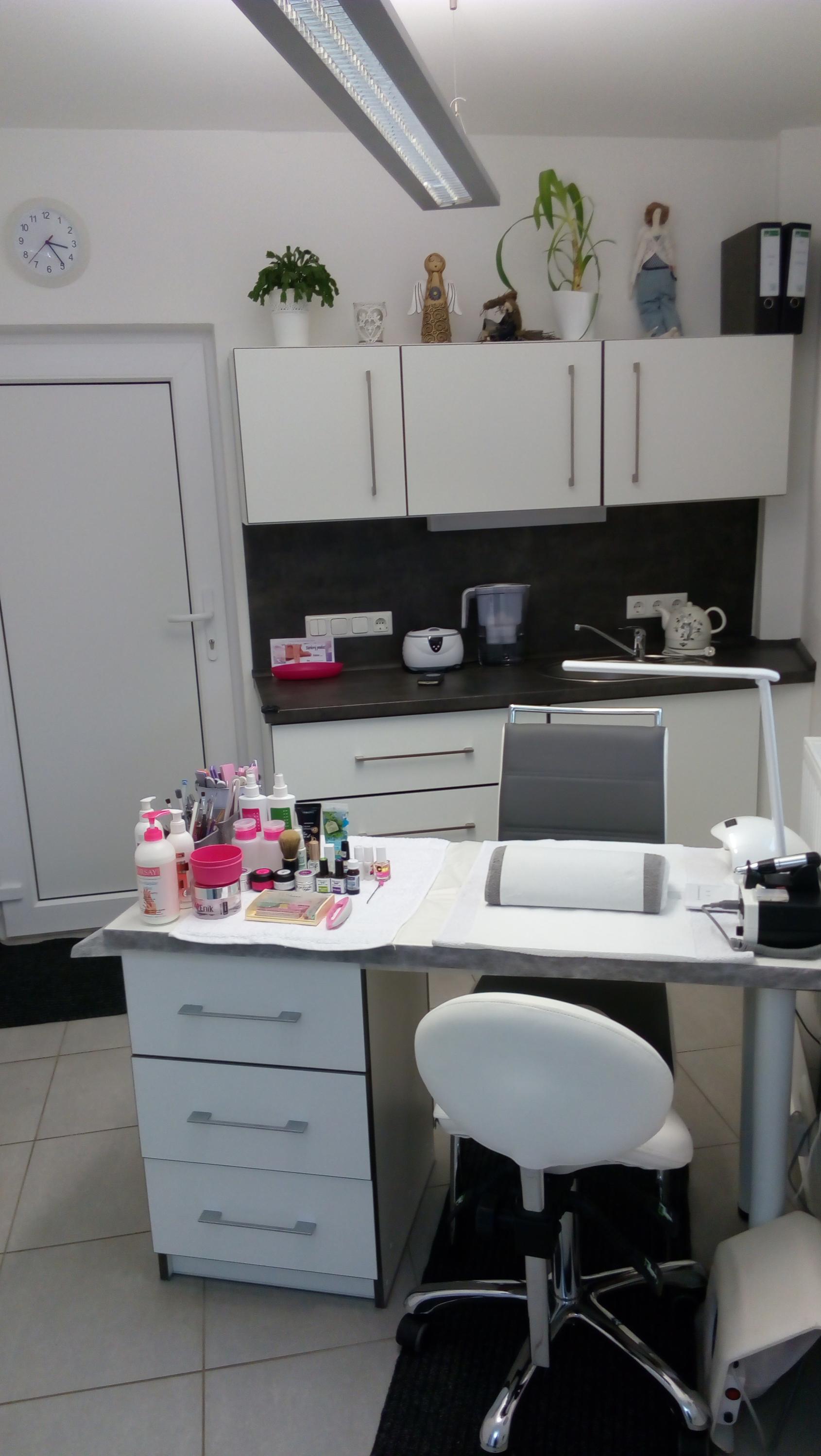 Pedikůra a manikůra Zuzana Baranková foto 2