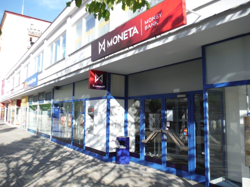 MONETA Money Bank foto 2