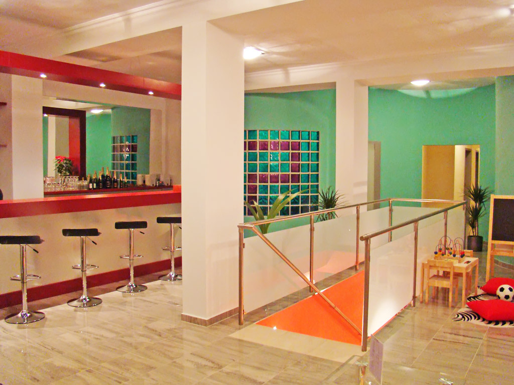 Salon Pod Všemi svatými foto 2