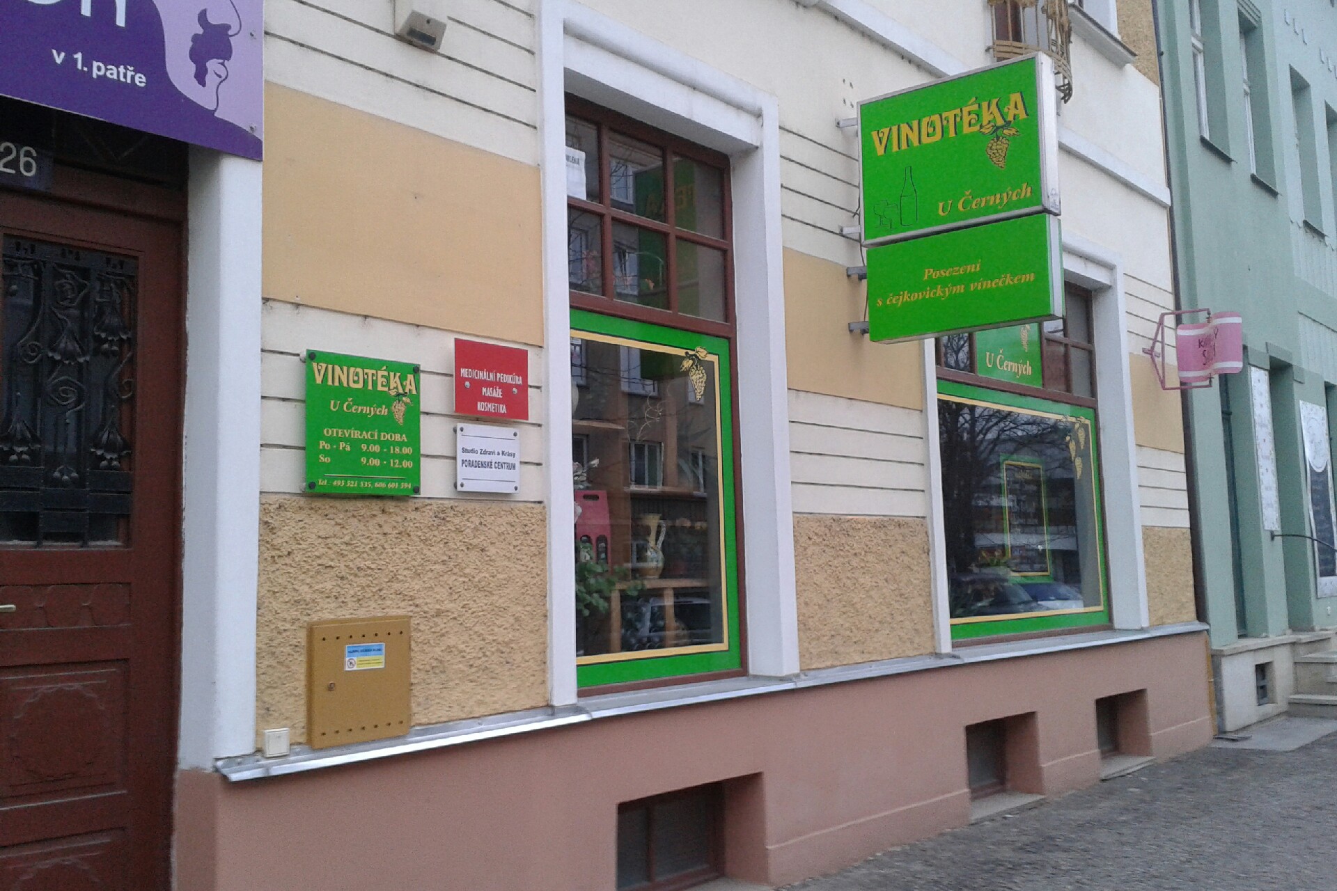 Vinotéka U Černých foto 2