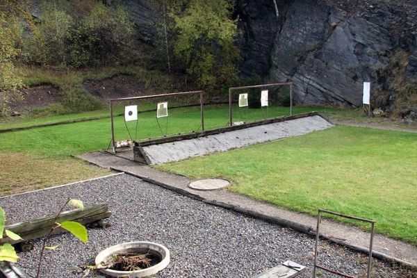Venkovni Strelnice (Tyto střelnice, střelnice jsou, delší vzdálenosti, venkovních střelnic) Venkovni Strelnice