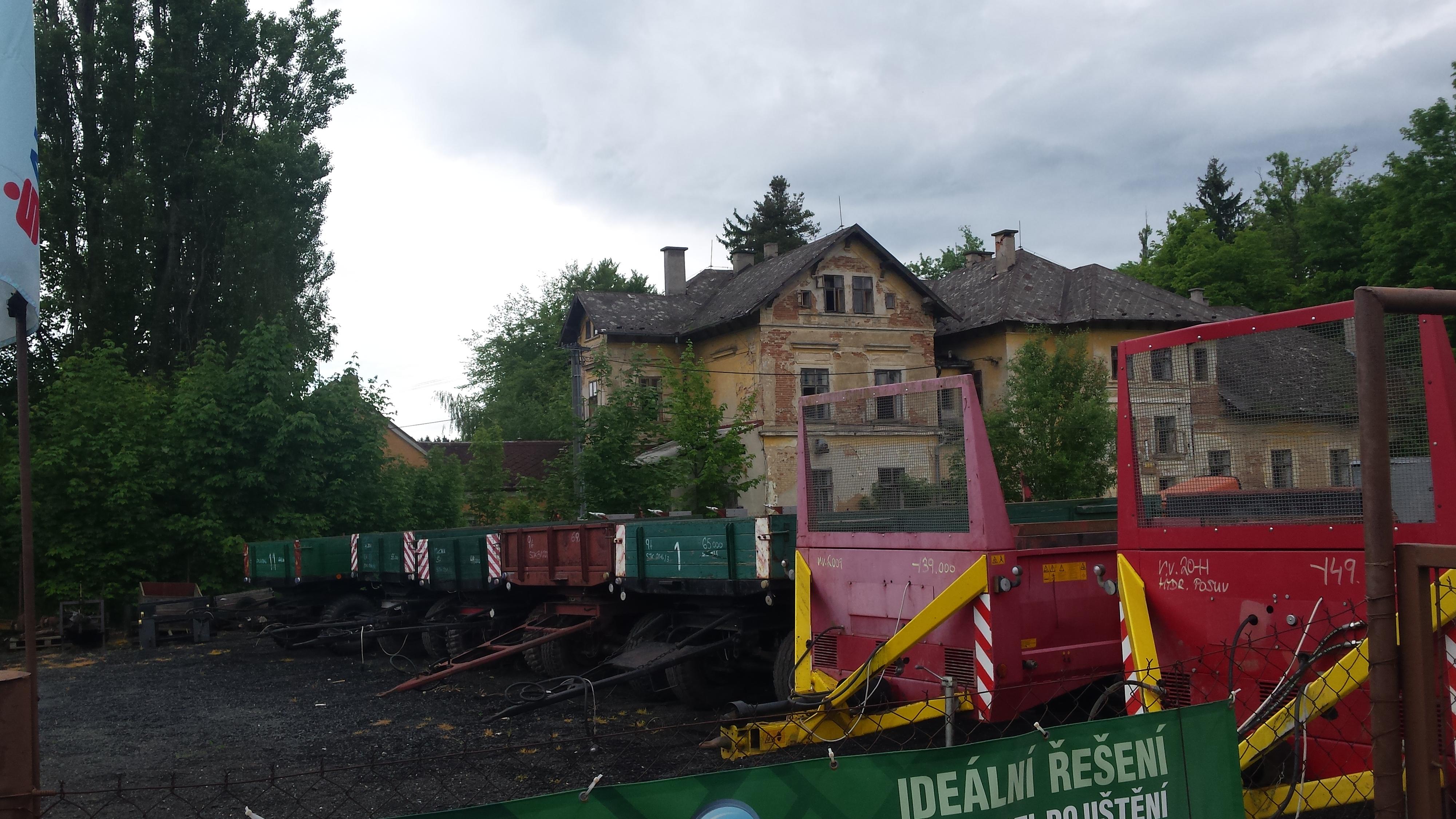 AUTO–AGRO BAZAR BEZVĚROV foto 2
