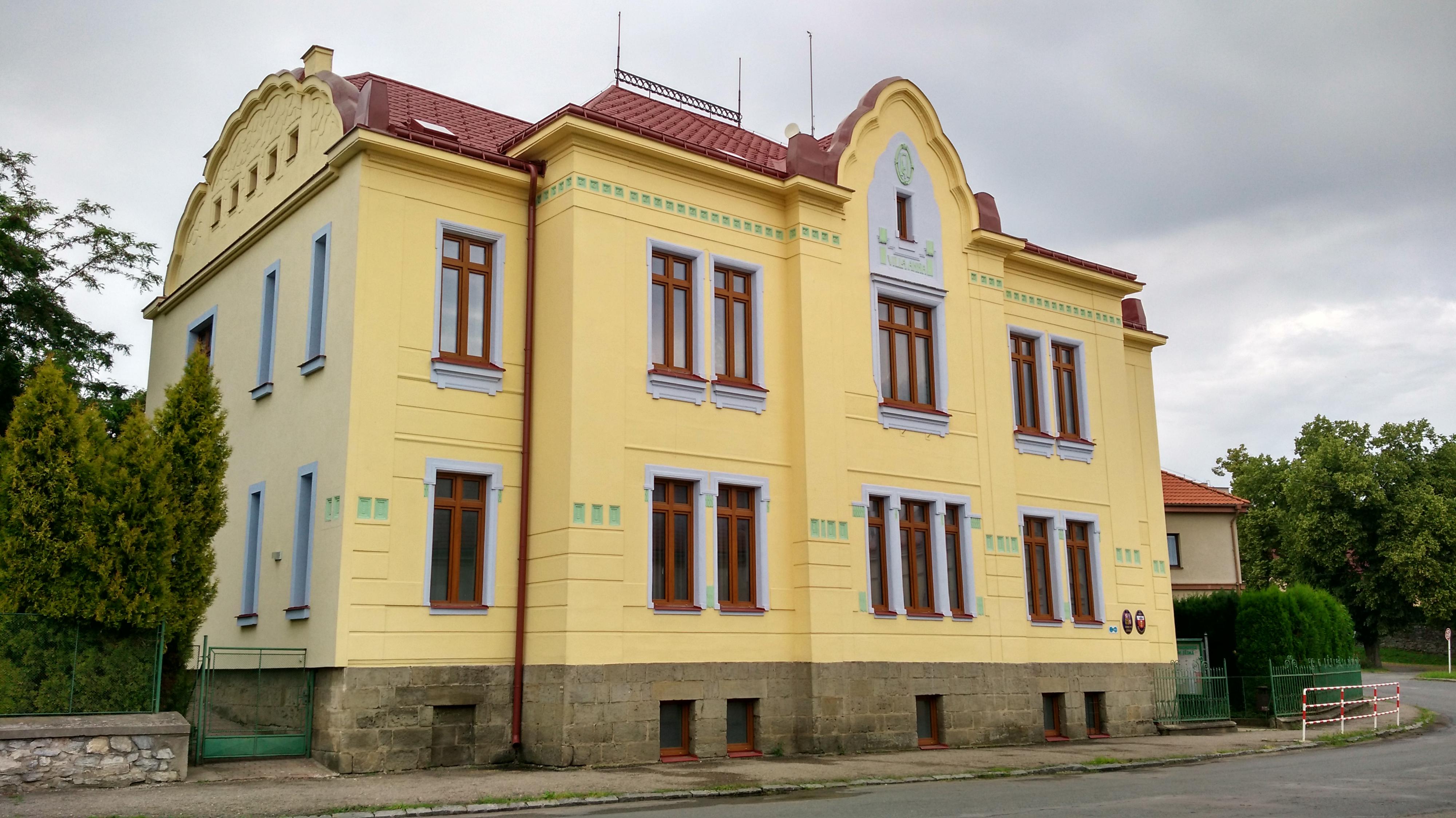 Prachovice - obecní úřad