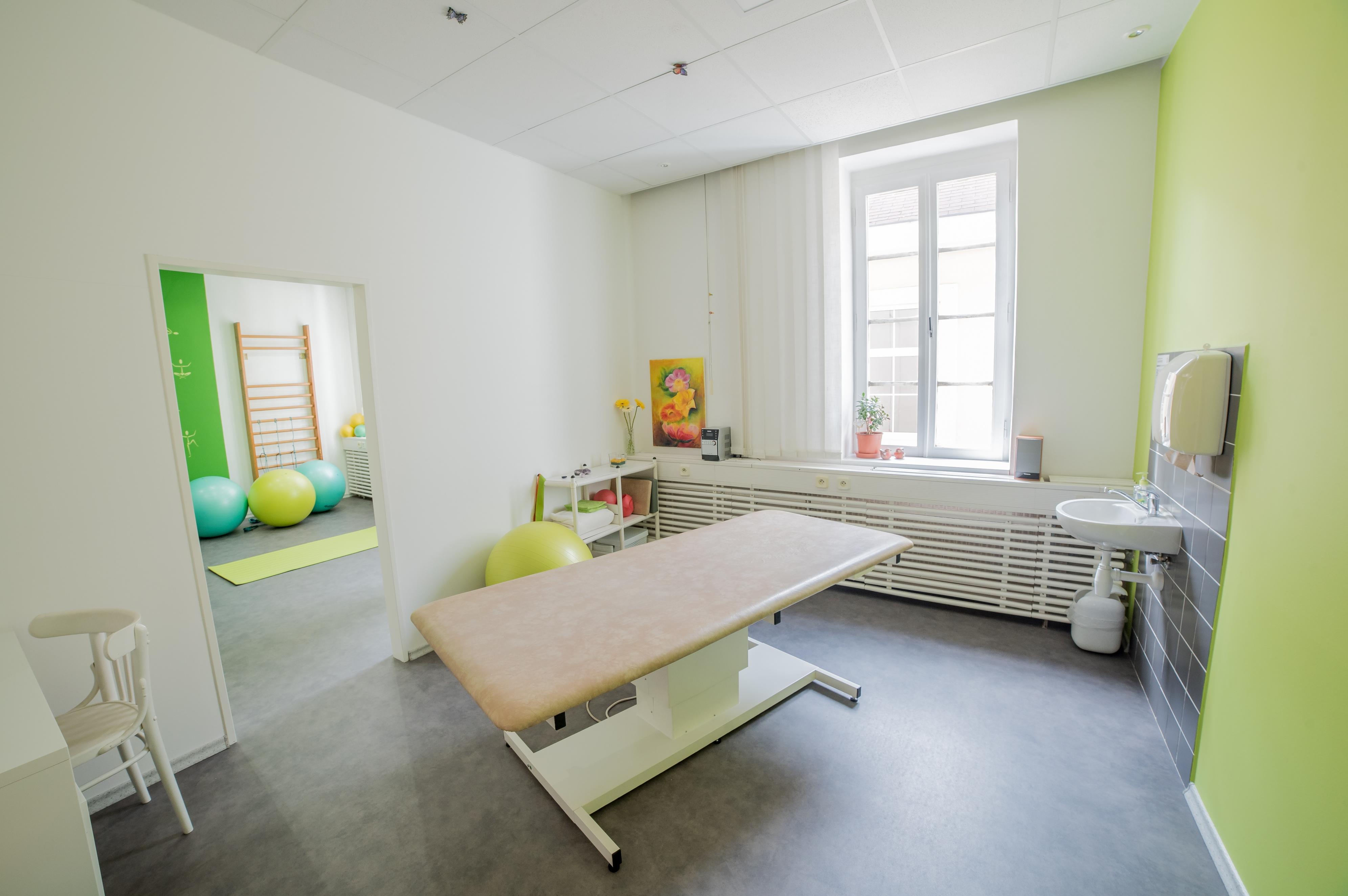 REHABILITACE Elen Šubčíková s.r.o. (Rehamedica Uherský Brod)