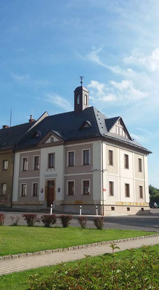 Osečná - městský úřad foto 2