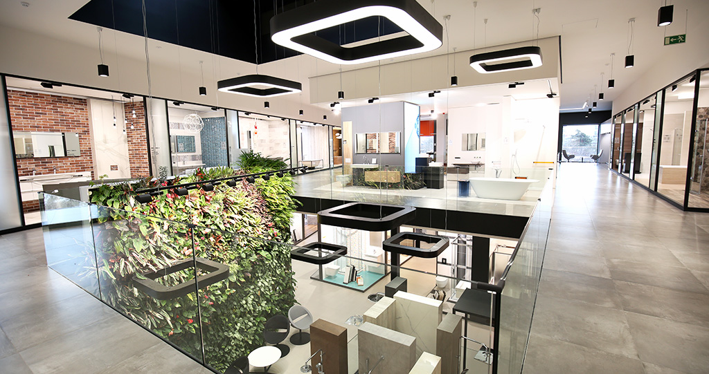 SENESI - koupelny a kuchyně foto 2