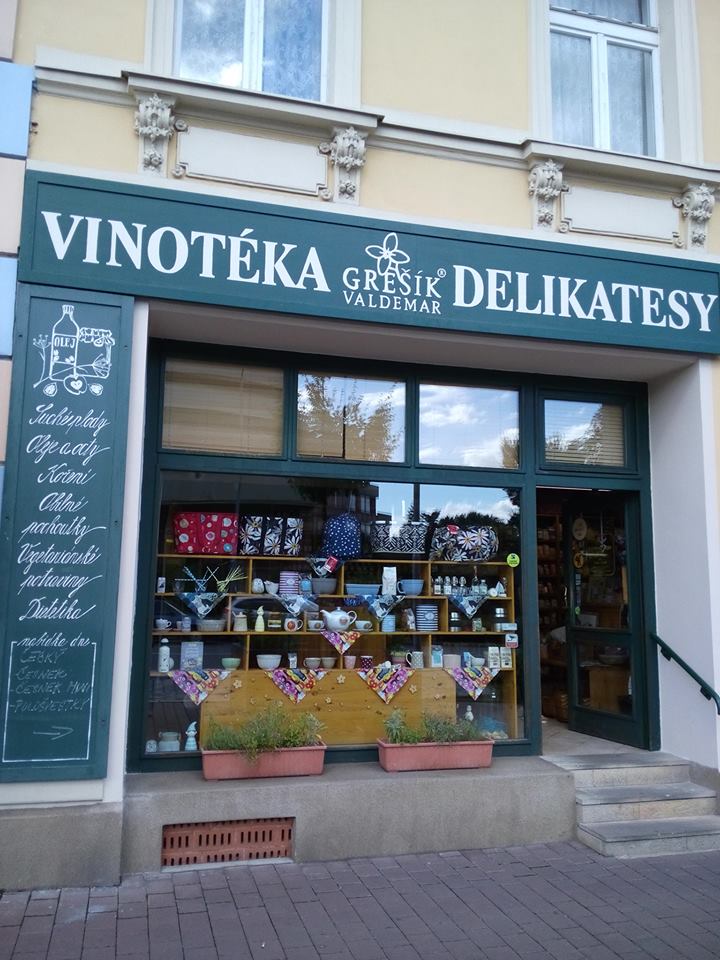 Vinotéka, delikatesy Grešík foto 2