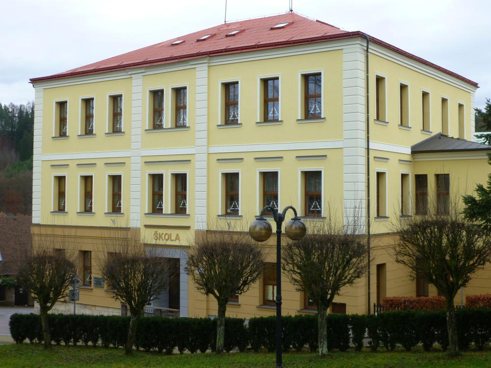 ZŠ Bratří Čapků Úpice foto 2
