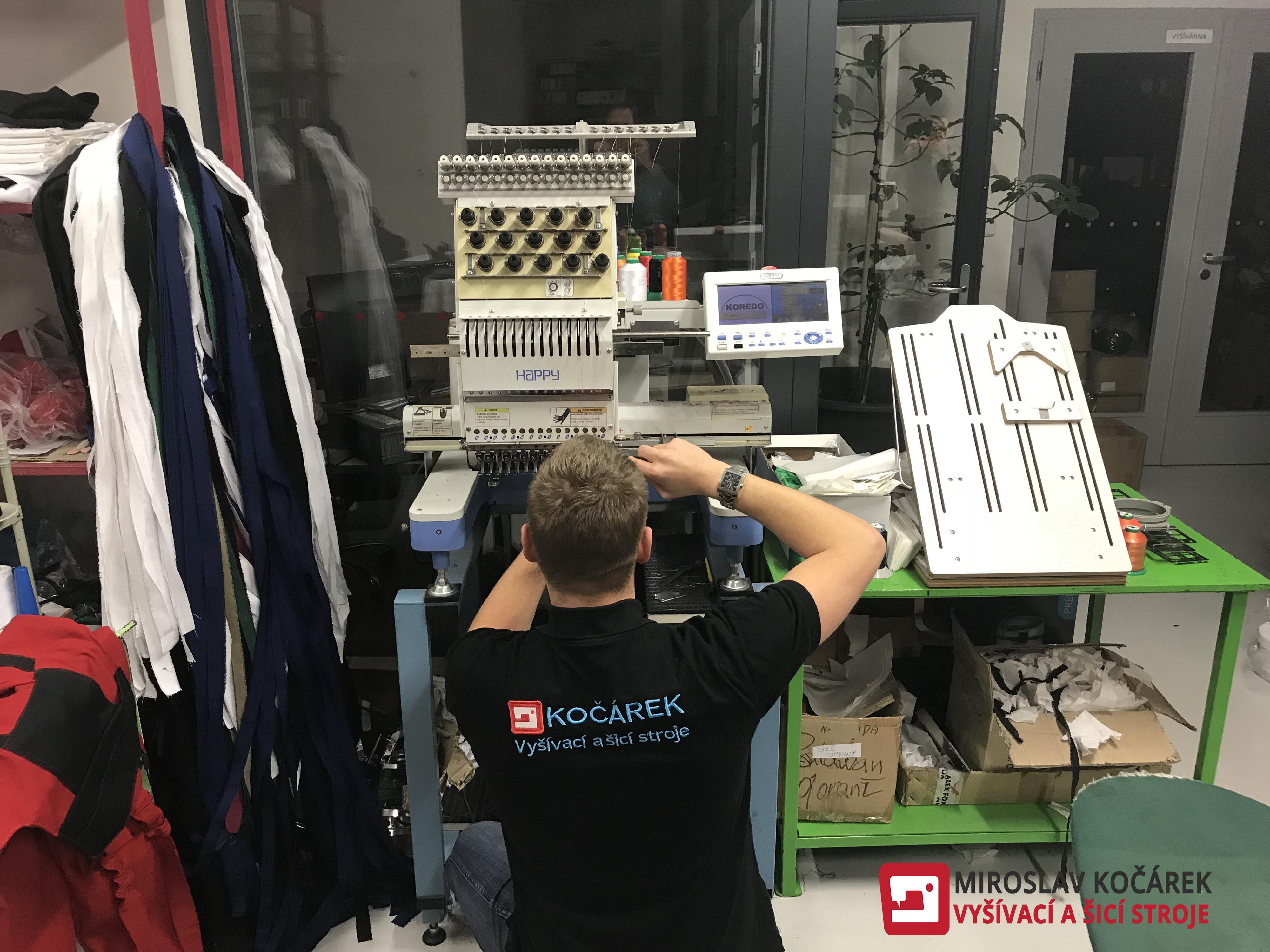 Miroslav Kočárek Vyšívací a šicí stroje foto 3