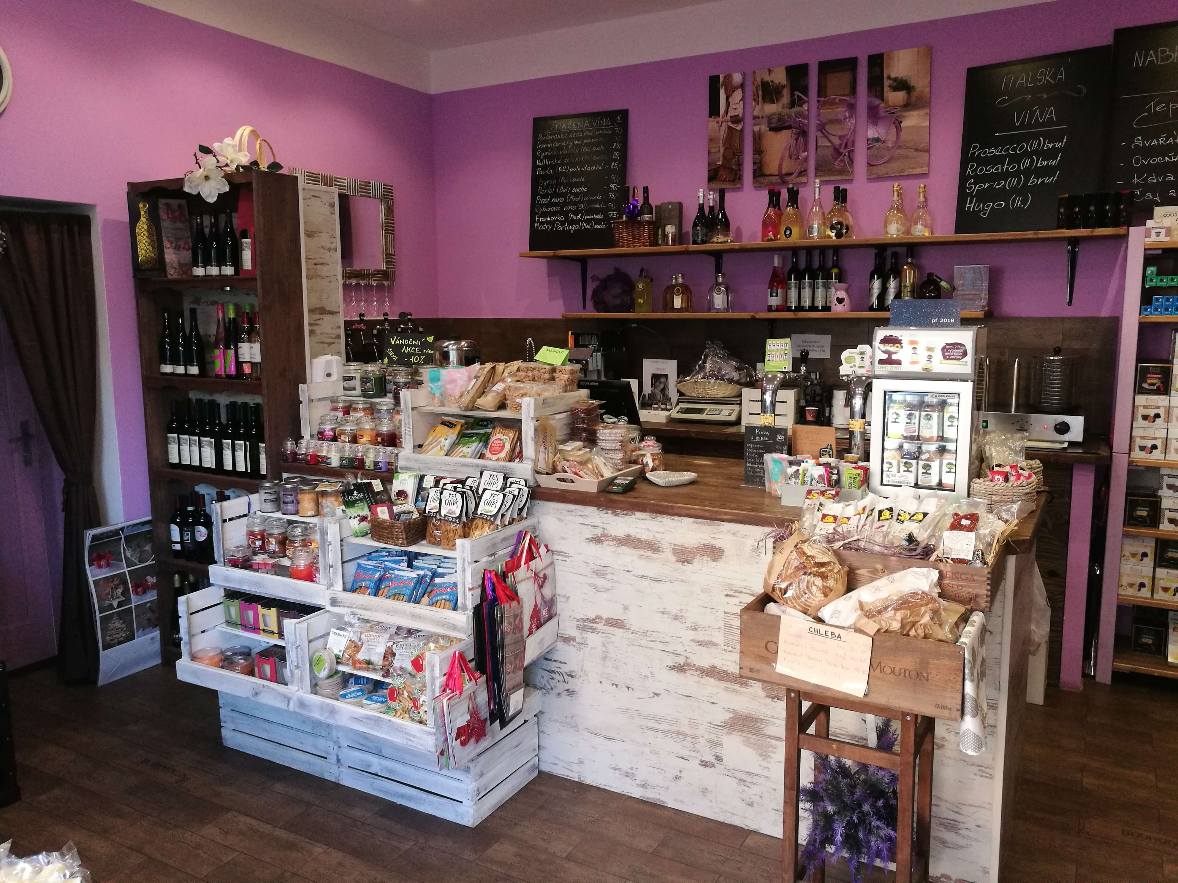 Victoria delikatesy foto 2