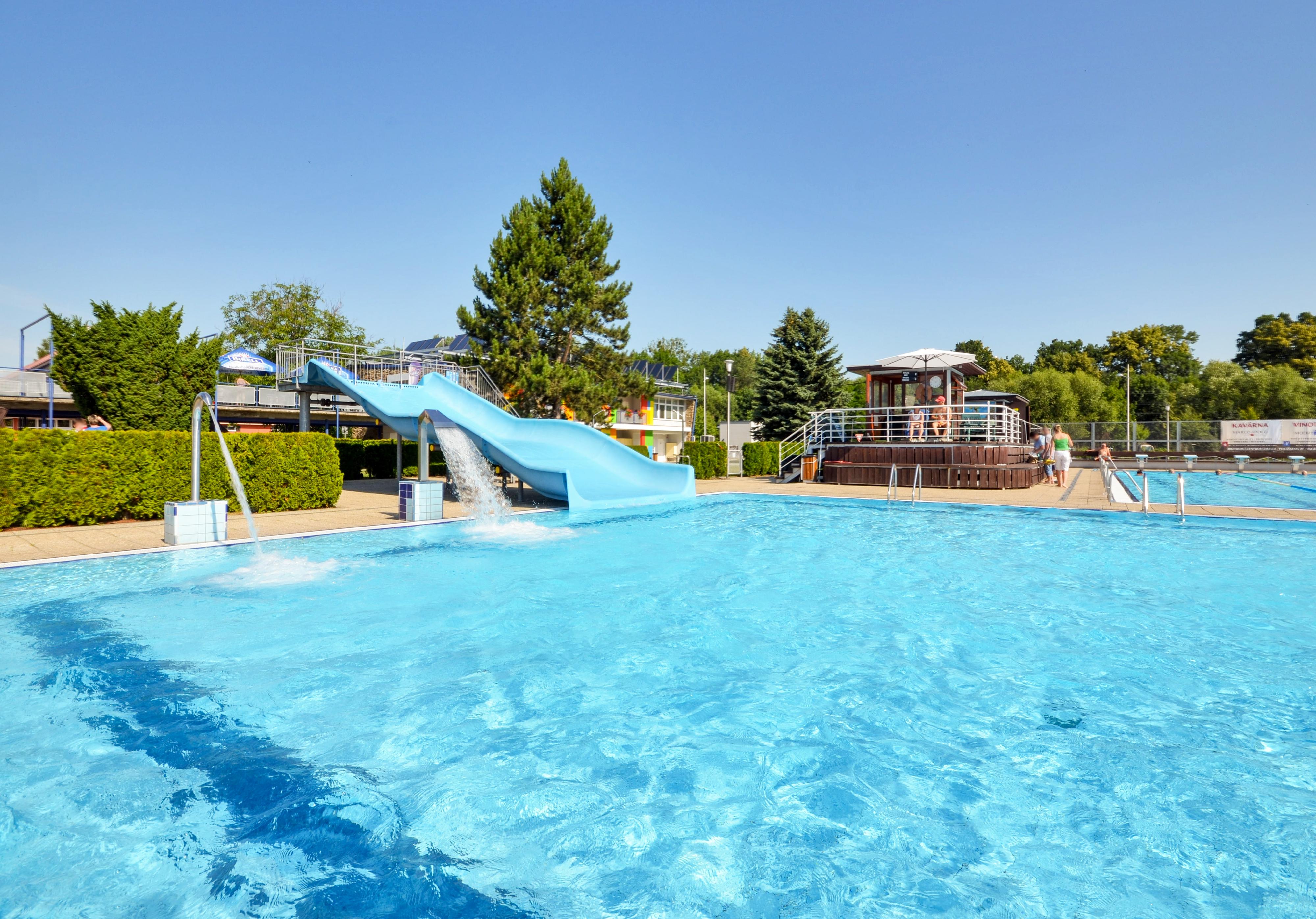 Koupaliště Valašské Meziříčí foto 4