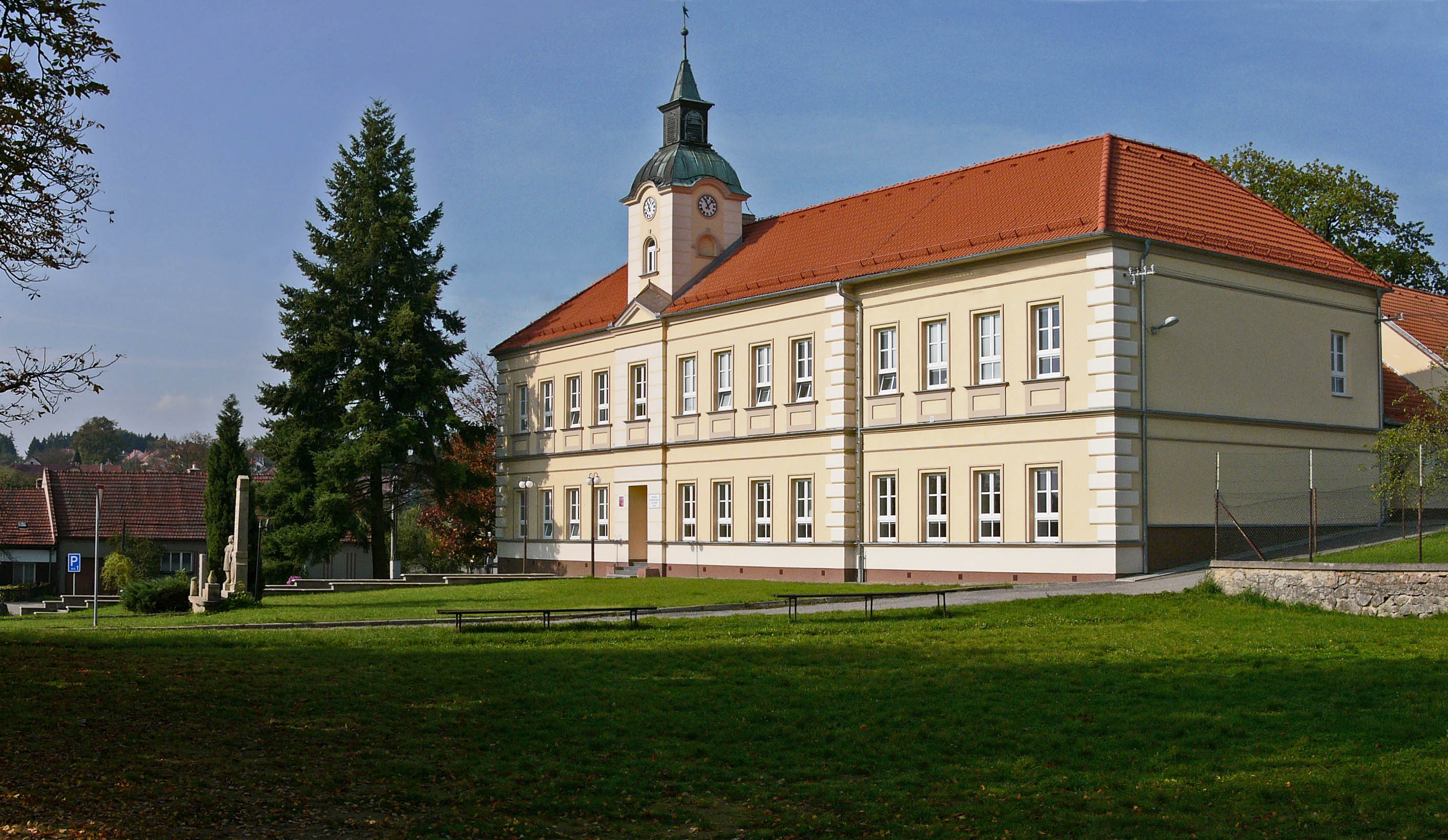 ZŠ a MŠ Hugo Sáňky, Rudice foto 2