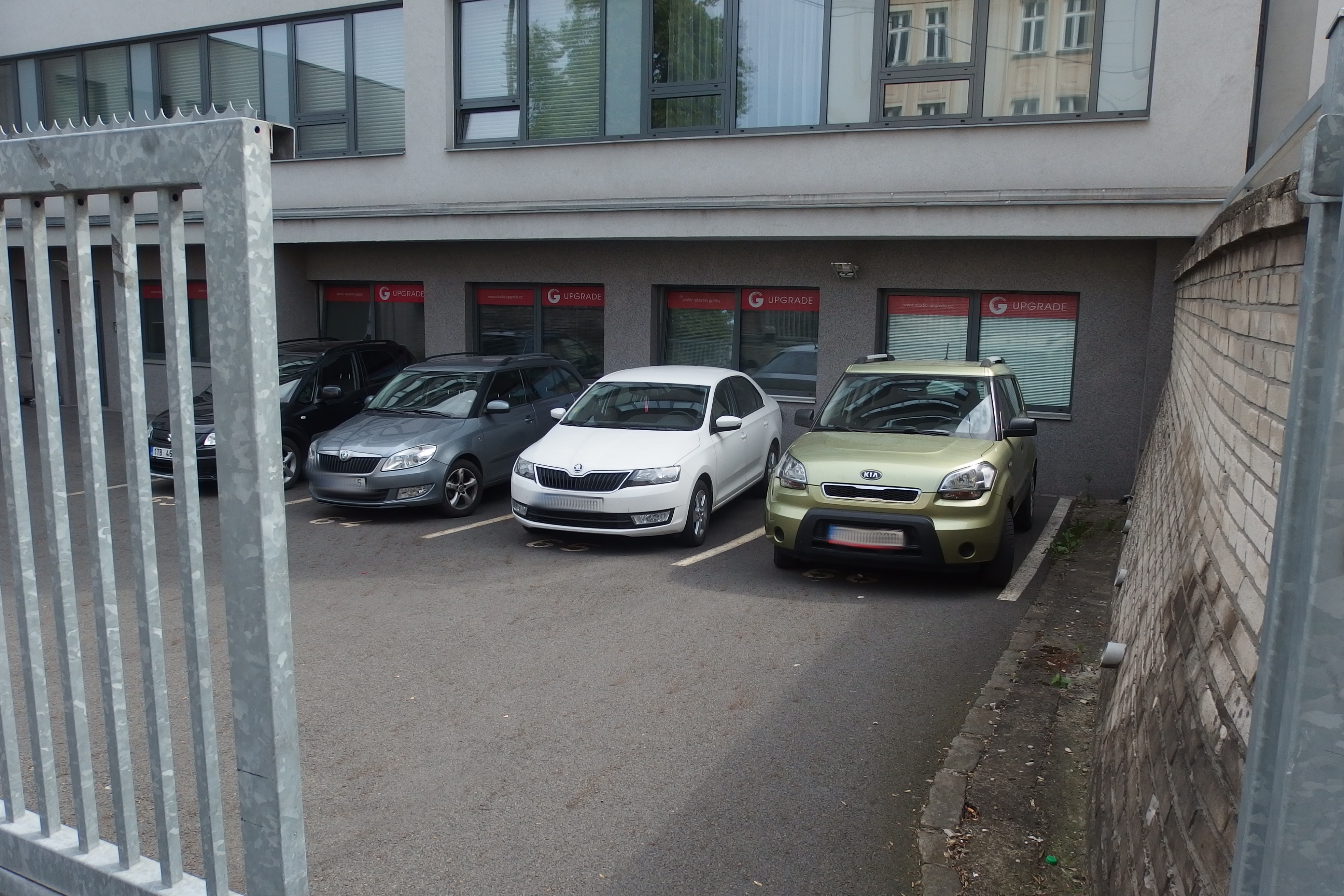 UPGRADE CZ s.r.o. - reklamní grafika foto 3