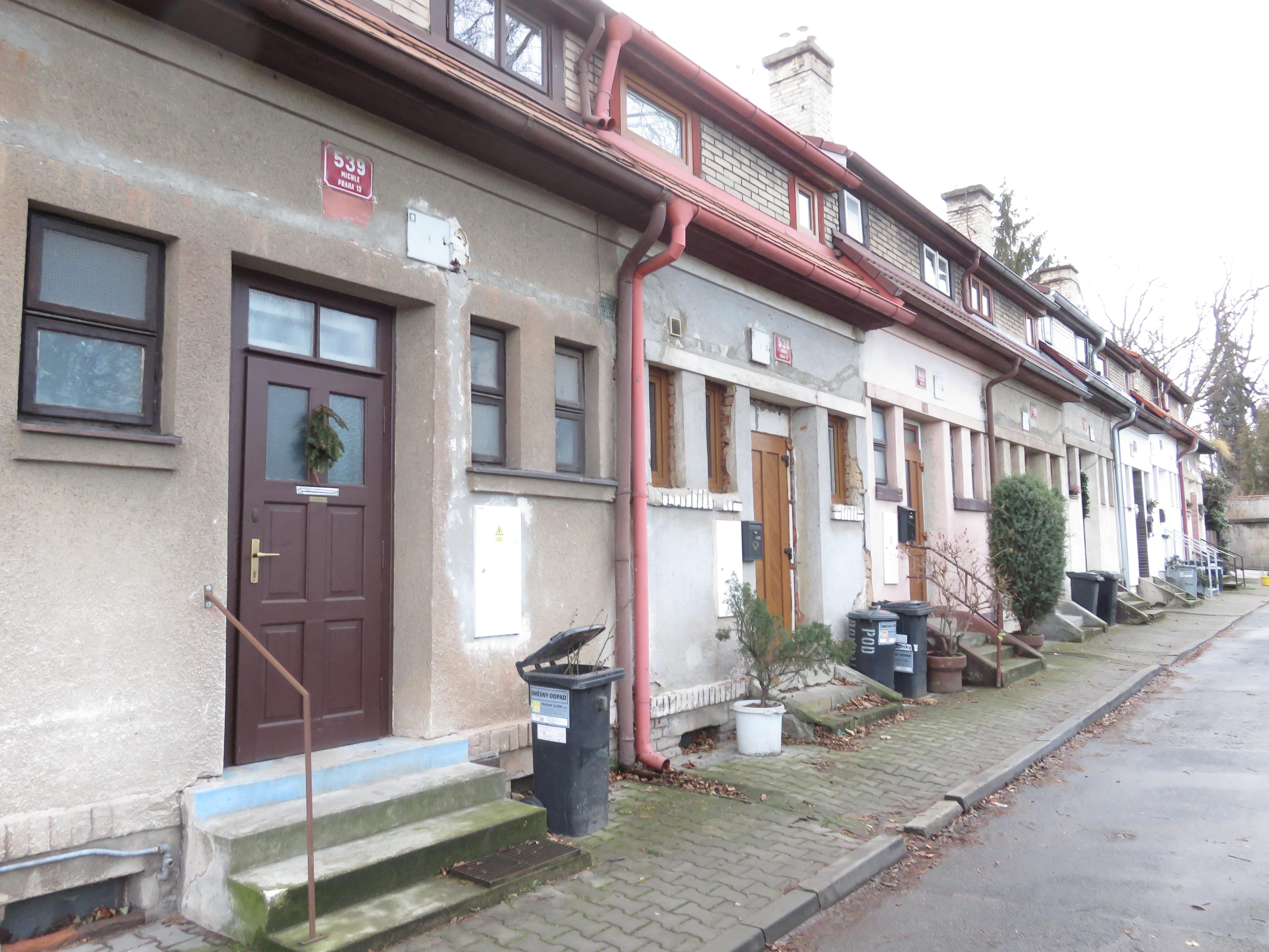 Městská policie Praha 10 - okrsková služebna foto 2