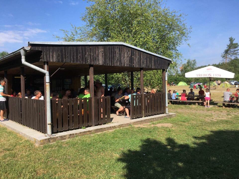 Kiosek - kemp Mláka