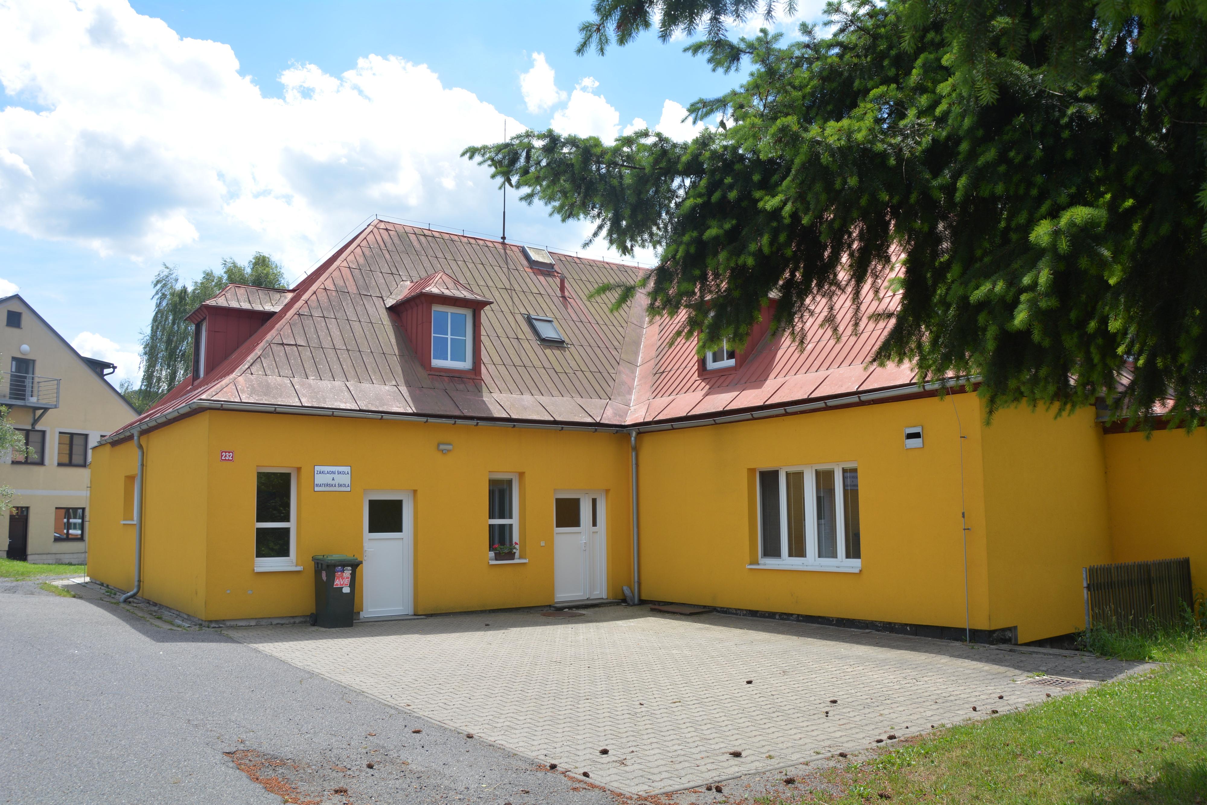 Základní škola a Mateřská škola Vilémov, okres Děčín, příspěvková organizace