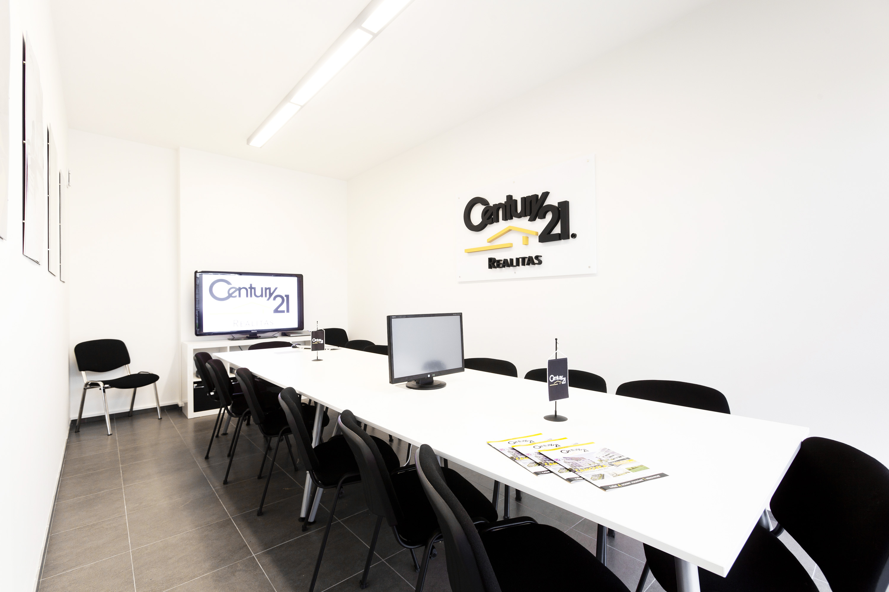 CENTURY 21 Realitas Central foto 2